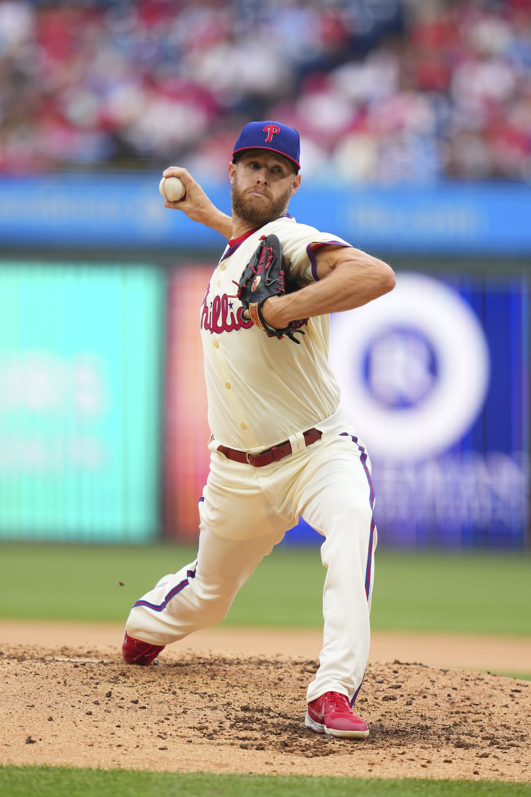 PHILADELPHIA, PENNSYLVANIA - MAY 6: Zack Wheeler #45 of the Philadelphia Phillies throws a pitch against the San Francisco Giants at Citizens Bank Park on May 6, 2024 in Philadelphia, Pennsylvania. The Phillies defeated the Giants 6-1. (Photo by Mitchell Leff/Getty Images)
