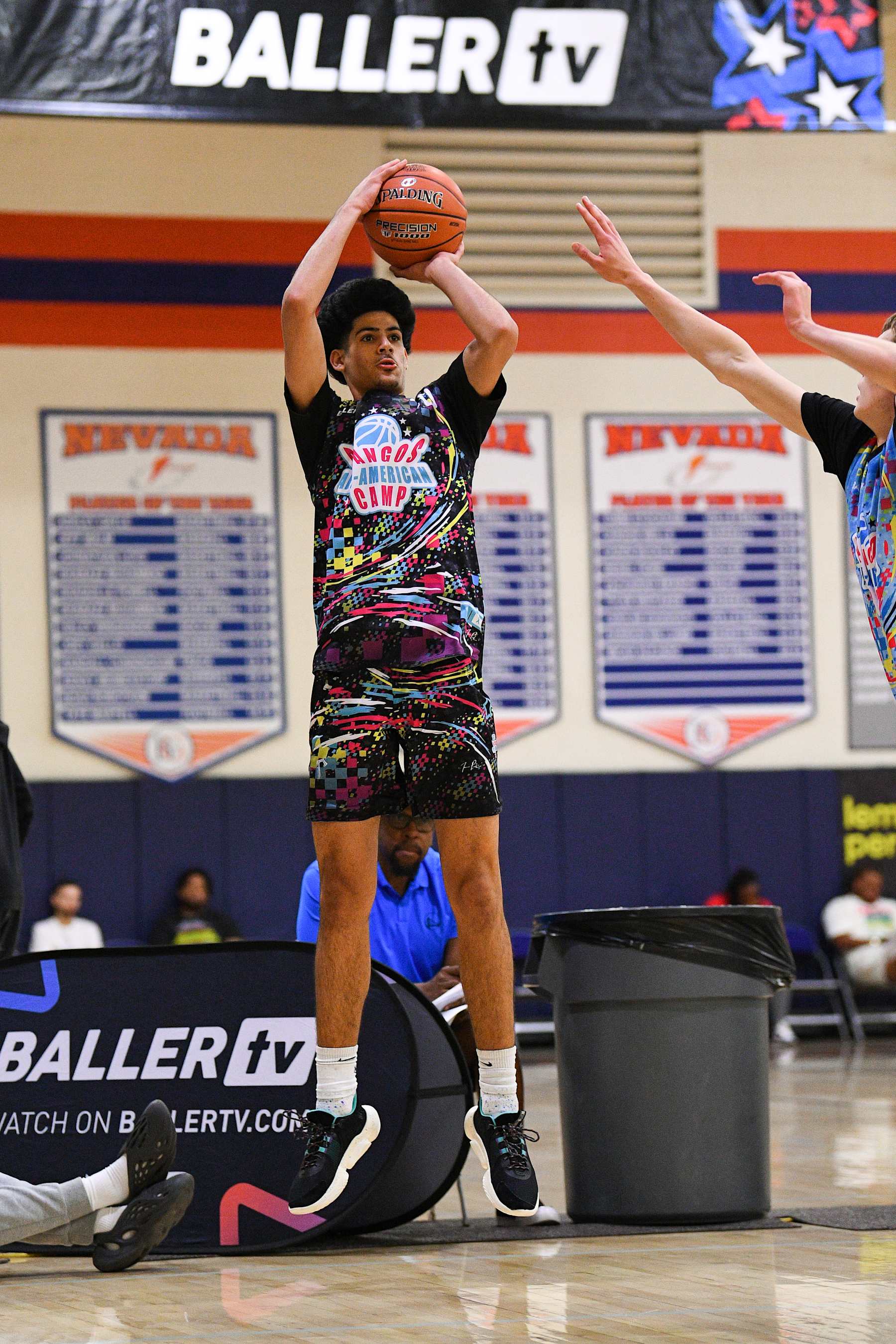 LAS VEGAS, NV - JUNE 05: Shon Abaev	shoots a shot during the Pangos All-American Camp on June 5, 2023 at the Bishop Gorman High School in Las Vegas, NV. (Photo by Brian Rothmuller/Icon Sportswire via Getty Images)