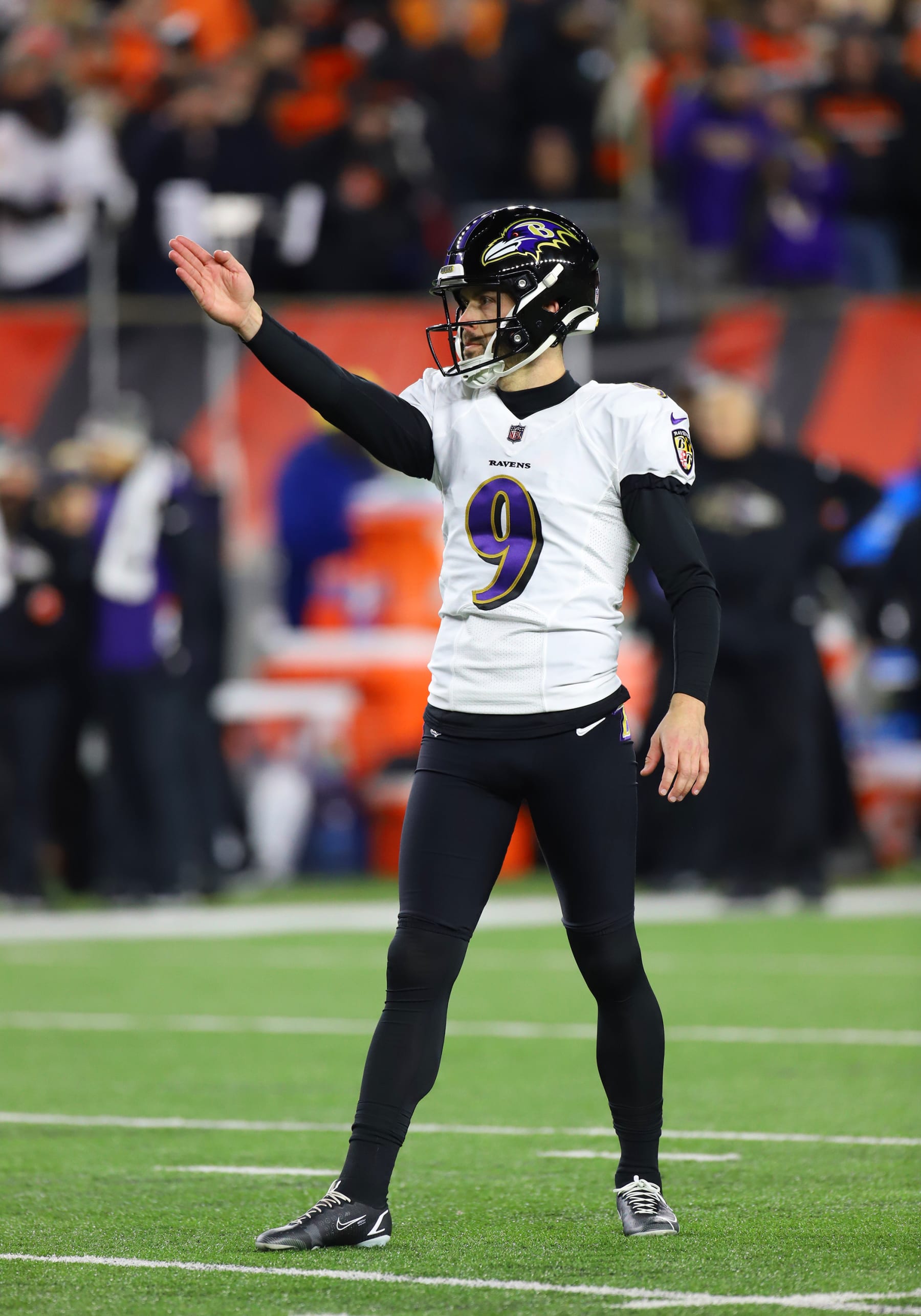 CINCINNATI, OH - JANUARY 15: Baltimore Ravens place kicker Justin Tucker (9) in an AFC Wild Card Playoff game between the Baltimore Ravens and the Cincinnati Bengals on January 15, 2023, at Paycor Stadium in Cincinnati, OH. (Photo by Jeff Moreland/Icon Sportswire via Getty Images)