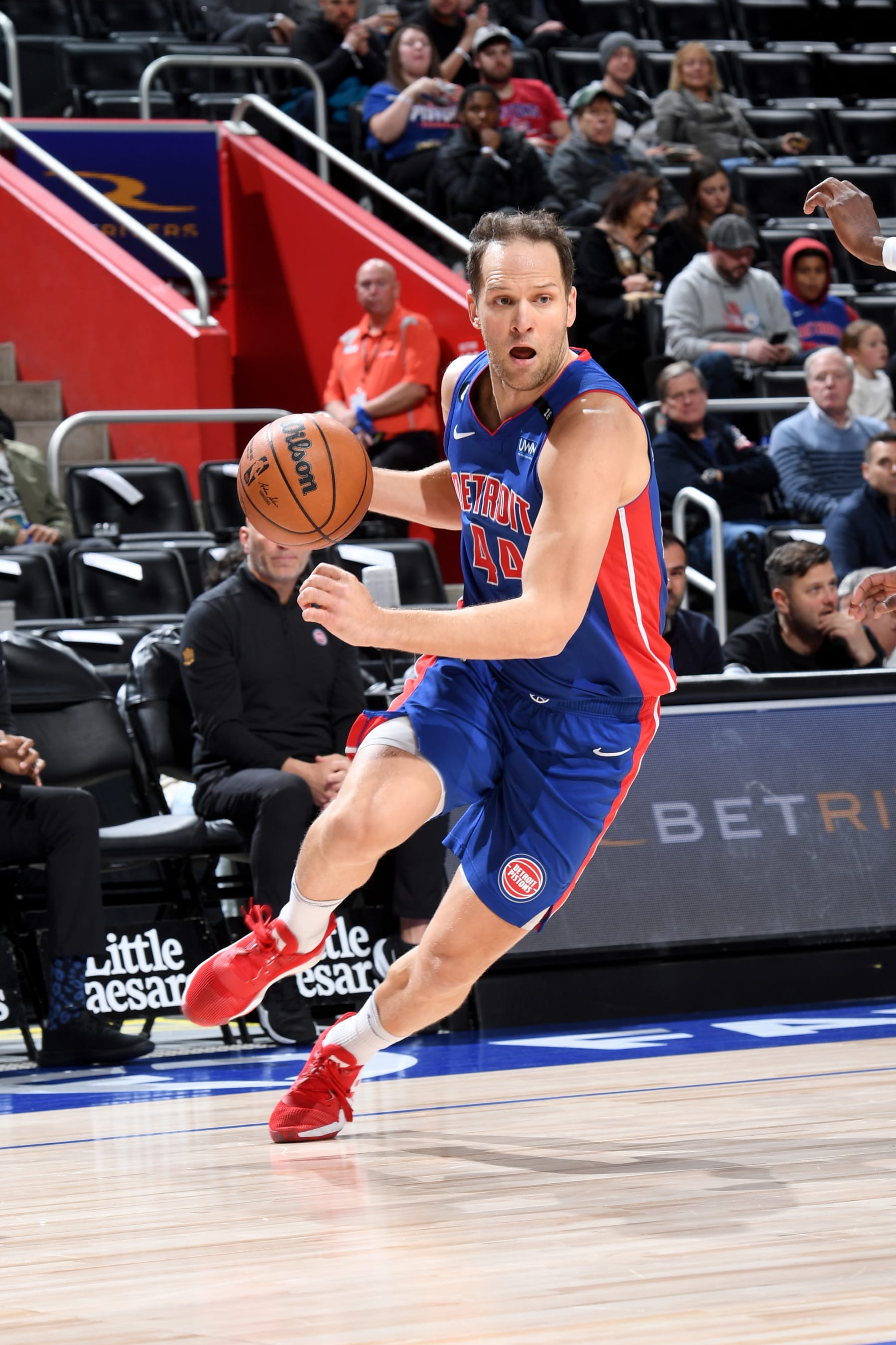 DETROIT, MI - DECEMBER 1: Bojan Bogdanovic #44 of the Detroit Pistons dribbles the ball during the game against the Dallas Mavericks on December 1, 2022 at Little Caesars Arena in Detroit, Michigan. NOTE TO USER: User expressly acknowledges and agrees that, by downloading and/or using this photograph, User is consenting to the terms and conditions of the Getty Images License Agreement. Mandatory Copyright Notice: Copyright 2022 NBAE (Photo by Chris Schwegler/NBAE via Getty Images)
