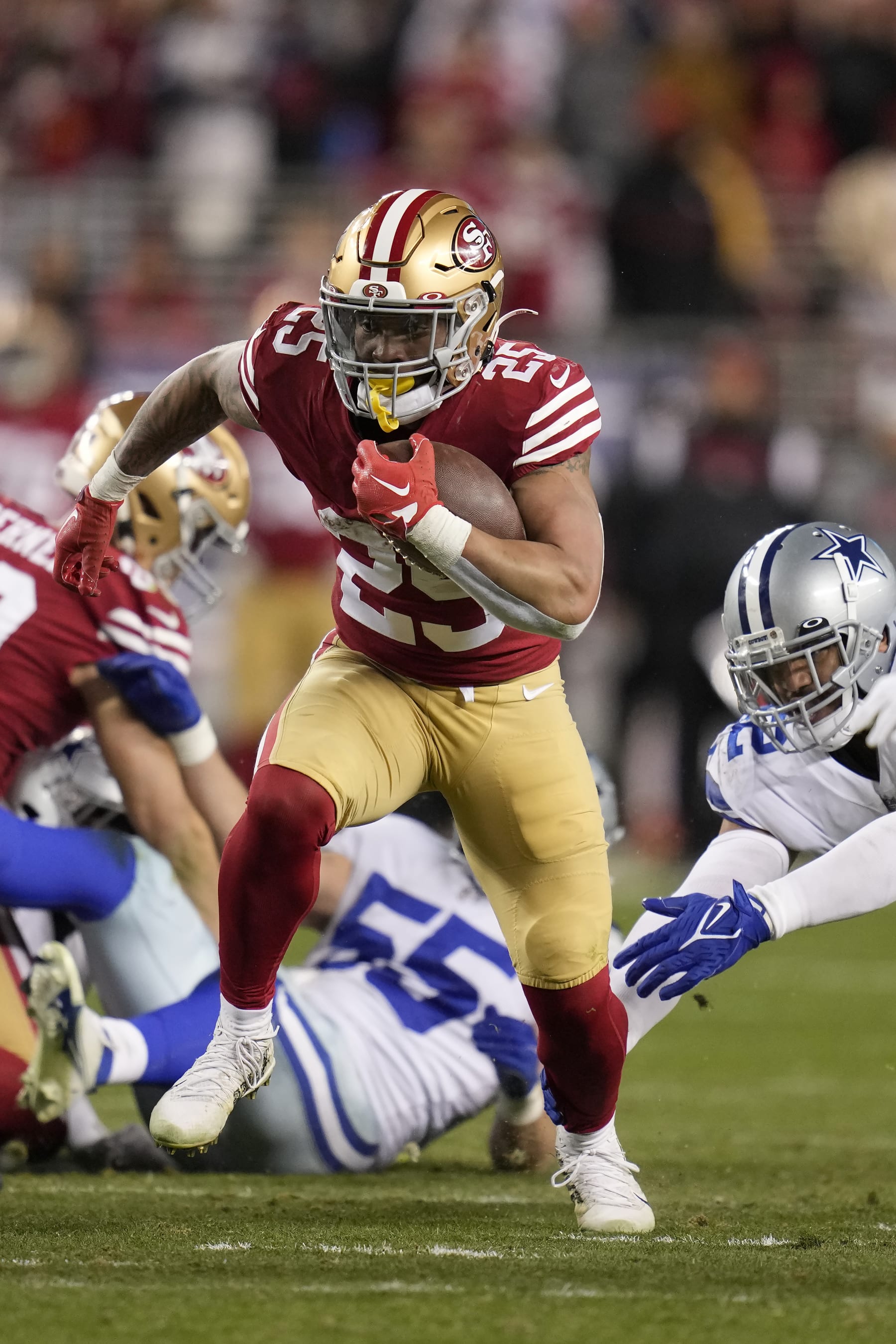 San Francisco 49ers running back Elijah Mitchell (25) during an NFL divisional round playoff football game against the Dallas Cowboys in Santa Clara, Calif., Sunday, Jan. 22, 2023. (AP Photo/Godofredo A. Vásquez)
