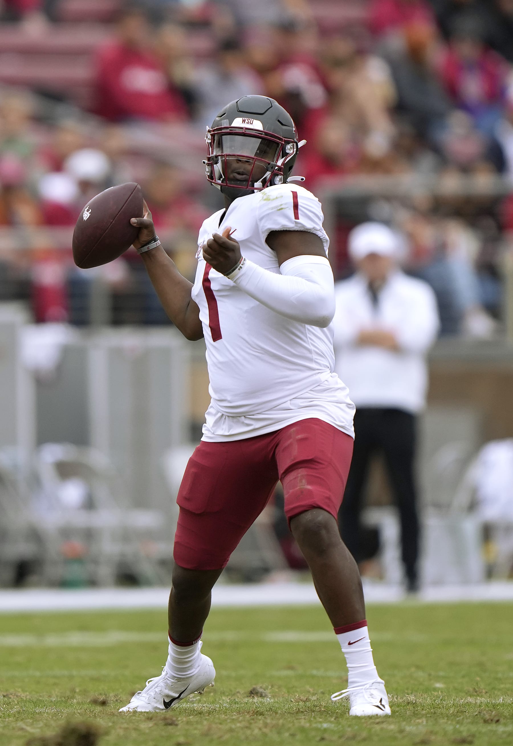 STANFORD, CALIFORNIA - NOVEMBER 05: Cameron Ward #1 of the Washington State Cougars throws a pass against the Stanford Cardinal during the first quarter of an NCAA football game at Stanford Stadium on November 05, 2022 in Stanford, California. (Photo by Thearon W. Henderson/Getty Images)