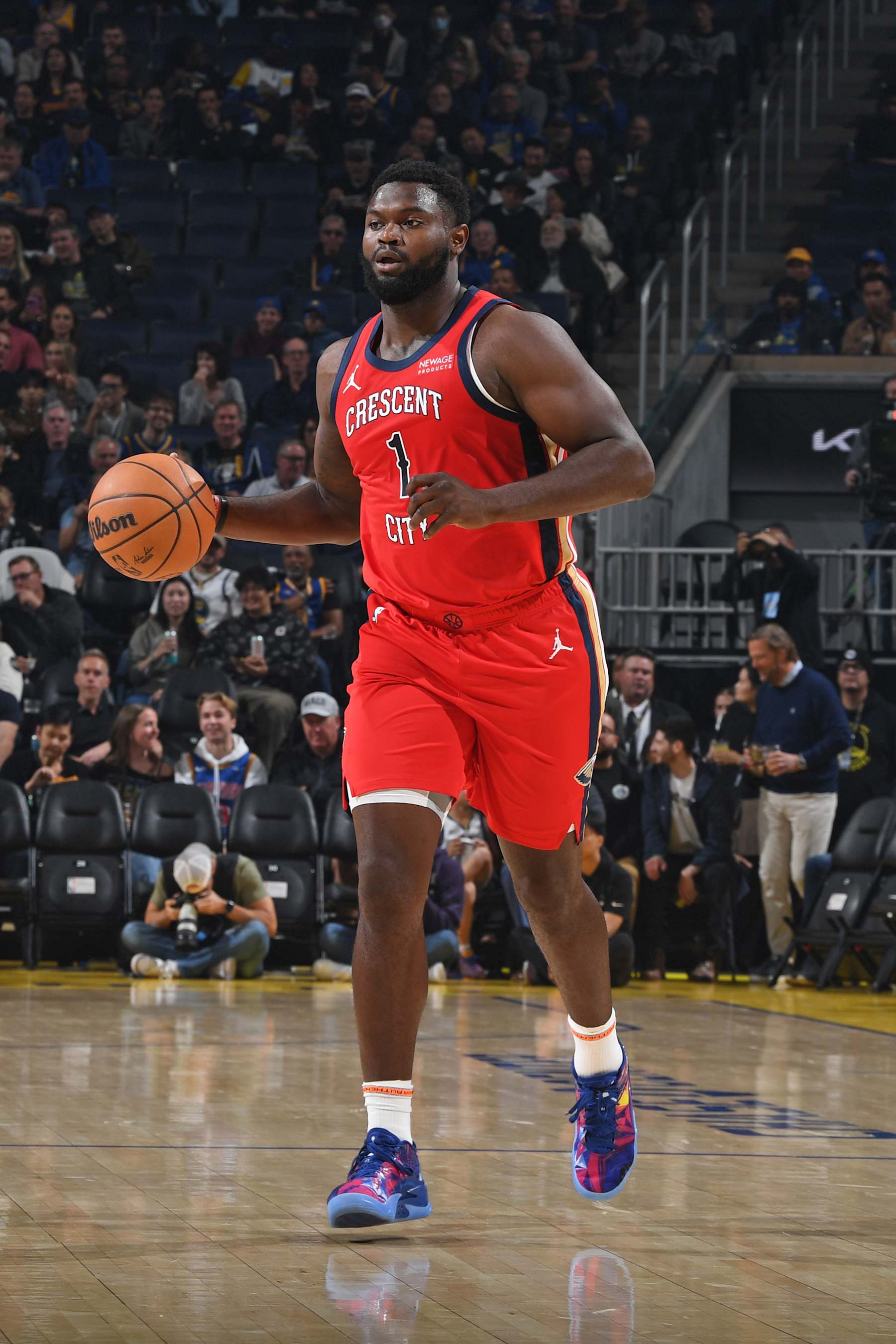 SAN FRANCISCO, CA - OCTOBER 29: Zion Williamson #1 of the New Orleans Pelicans dribbles the ball during the game against the Golden State Warriors on October 29, 2024 at Chase Center in San Francisco, California. NOTE TO USER: User expressly acknowledges and agrees that, by downloading and or using this photograph, user is consenting to the terms and conditions of Getty Images License Agreement. Mandatory Copyright Notice: Copyright 2024 NBAE (Photo by Noah Graham/NBAE via Getty Images)