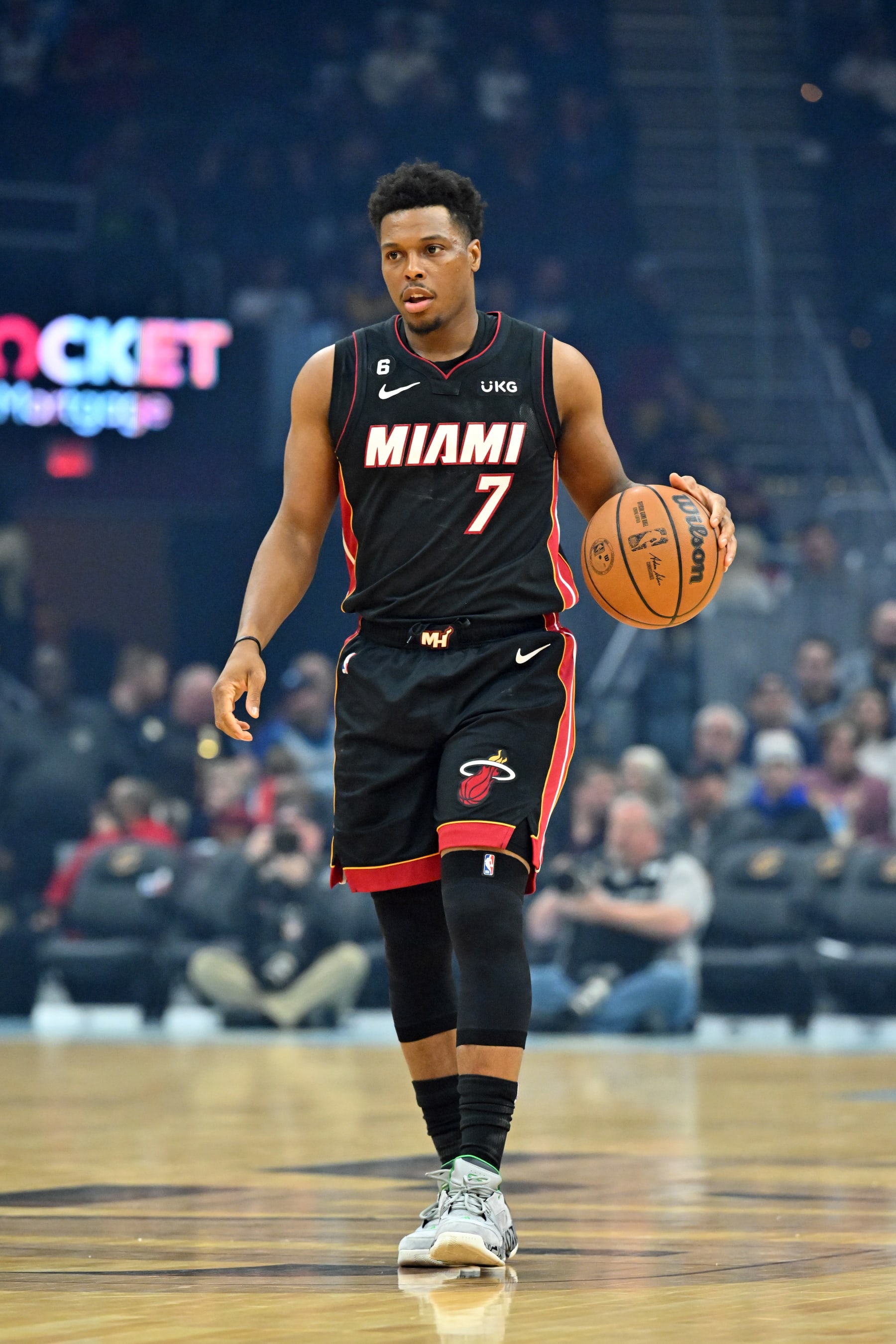 CLEVELAND, OHIO - JANUARY 31: Kyle Lowry #7 of the Miami Heat brings the ball up court during the first half against the Cleveland Cavaliers at Rocket Mortgage Fieldhouse on January 31, 2023 in Cleveland, Ohio. NOTE TO USER: User expressly acknowledges and agrees that, by downloading and or using this photograph, User is consenting to the terms and conditions of the Getty Images License Agreement. (Photo by Jason Miller/Getty Images)