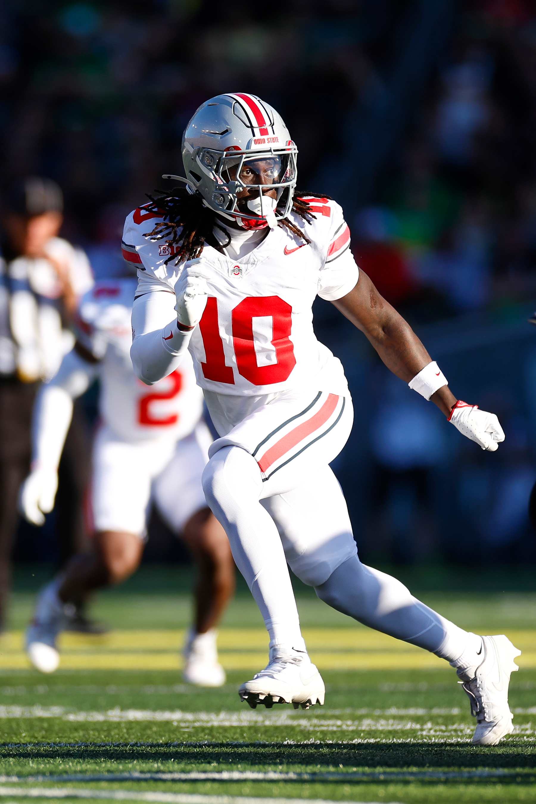 EUGENE, OREGON - OCTOBER 12: Denzel Burke #10 of the Ohio State Buckeyes covers during the first half against the Oregon Ducks at Autzen Stadium on October 12, 2024 in Eugene, Oregon. (Photo by Brandon Sloter/Image Of Sport/Getty Images)