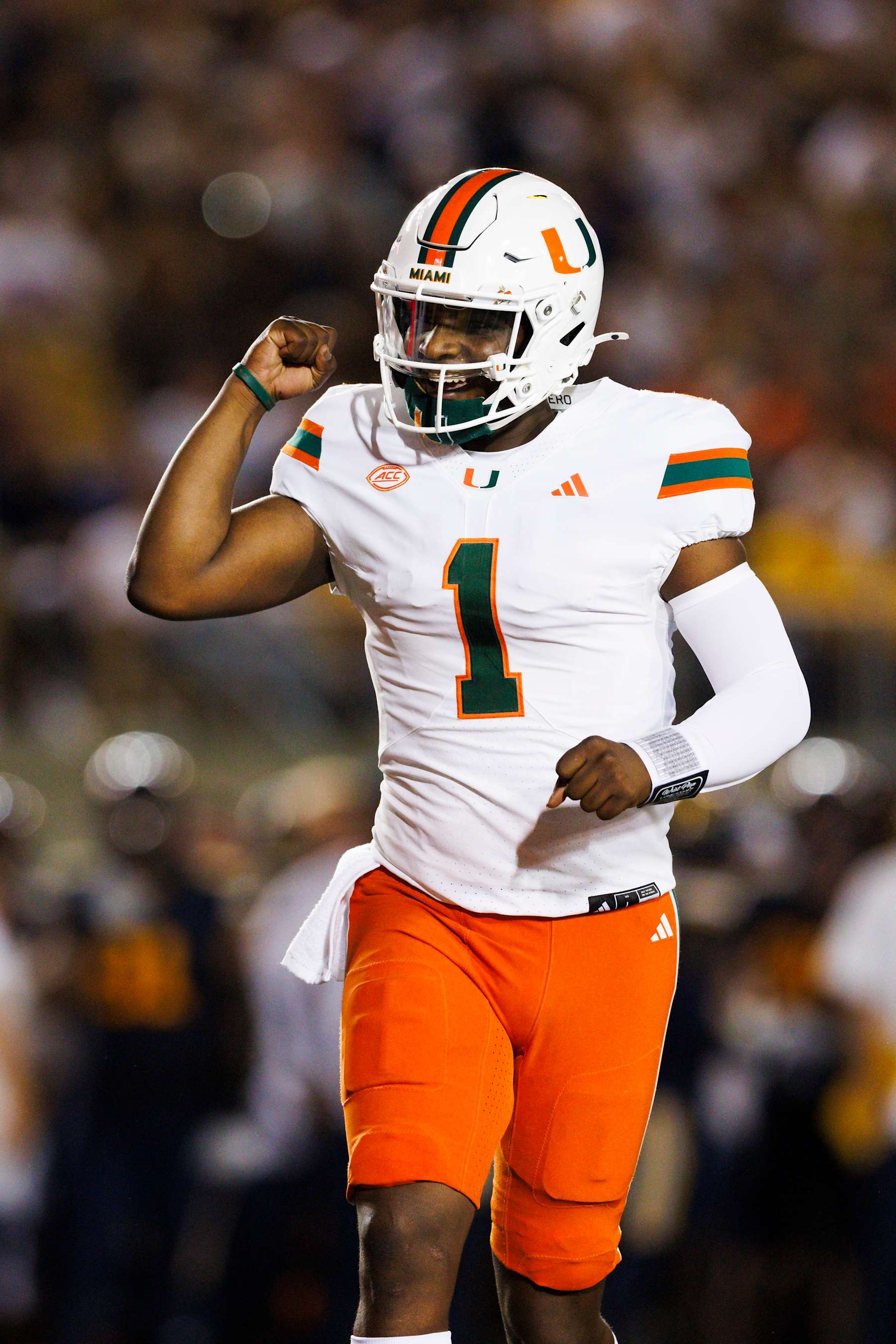 BERKELEY, CALIFORNIA - OCTOBER 5: Cam Ward #1 of the Miami Hurricanes celebrates during the first half against California Golden Bears at California Memorial Stadium on October 5, 2024 in Berkeley, California. (Photo by Ric Tapia/Getty Images)