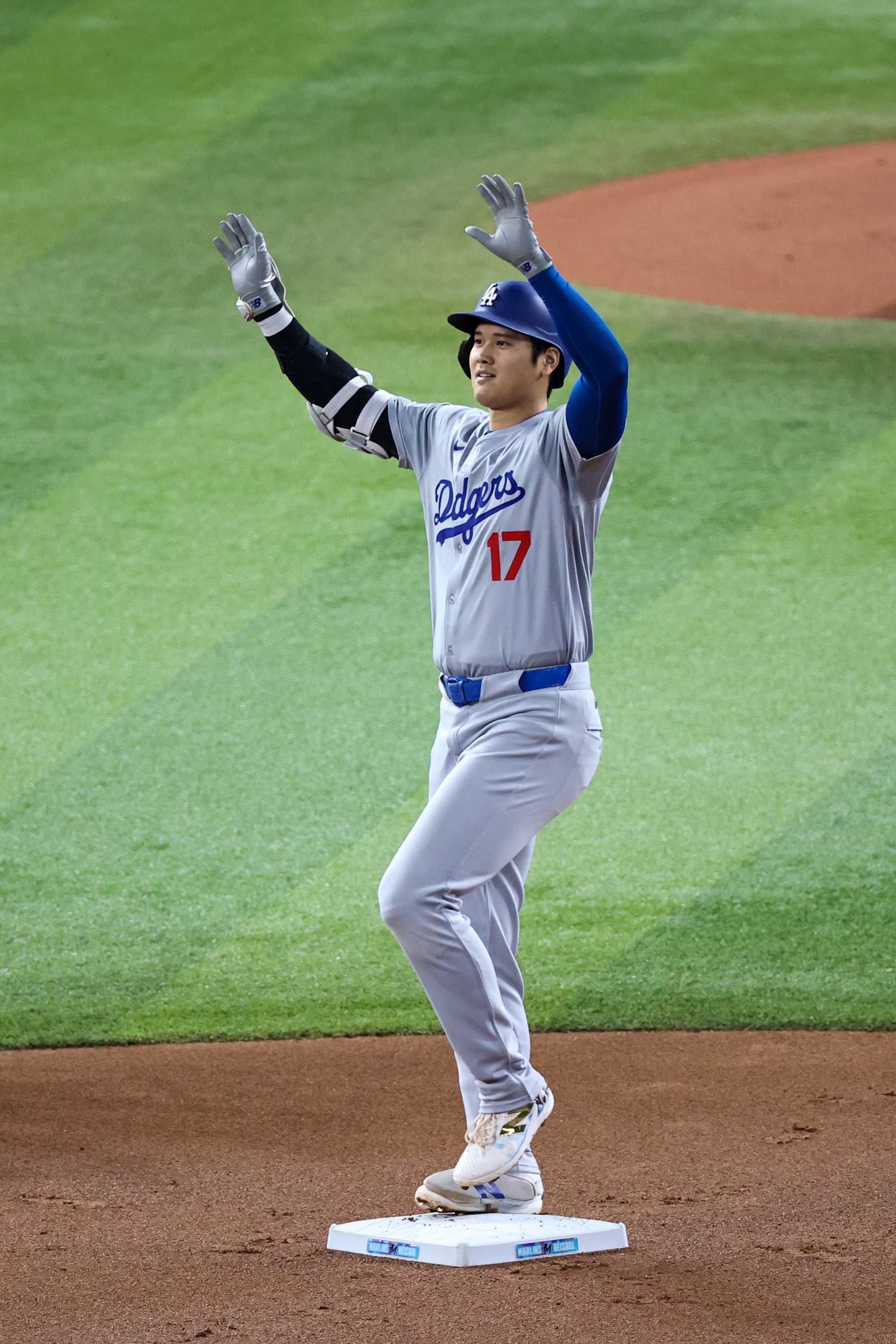 MIAMI, FLORIDA - SEPTEMBER 19: Shohei Ohtani #17 of the Los Angeles Dodgers looks on against the Miami Marlins during the first inning of the game at loanDepot park on September 19, 2024 in Miami, Florida. (Photo by Chris Arjoon/Getty Images)