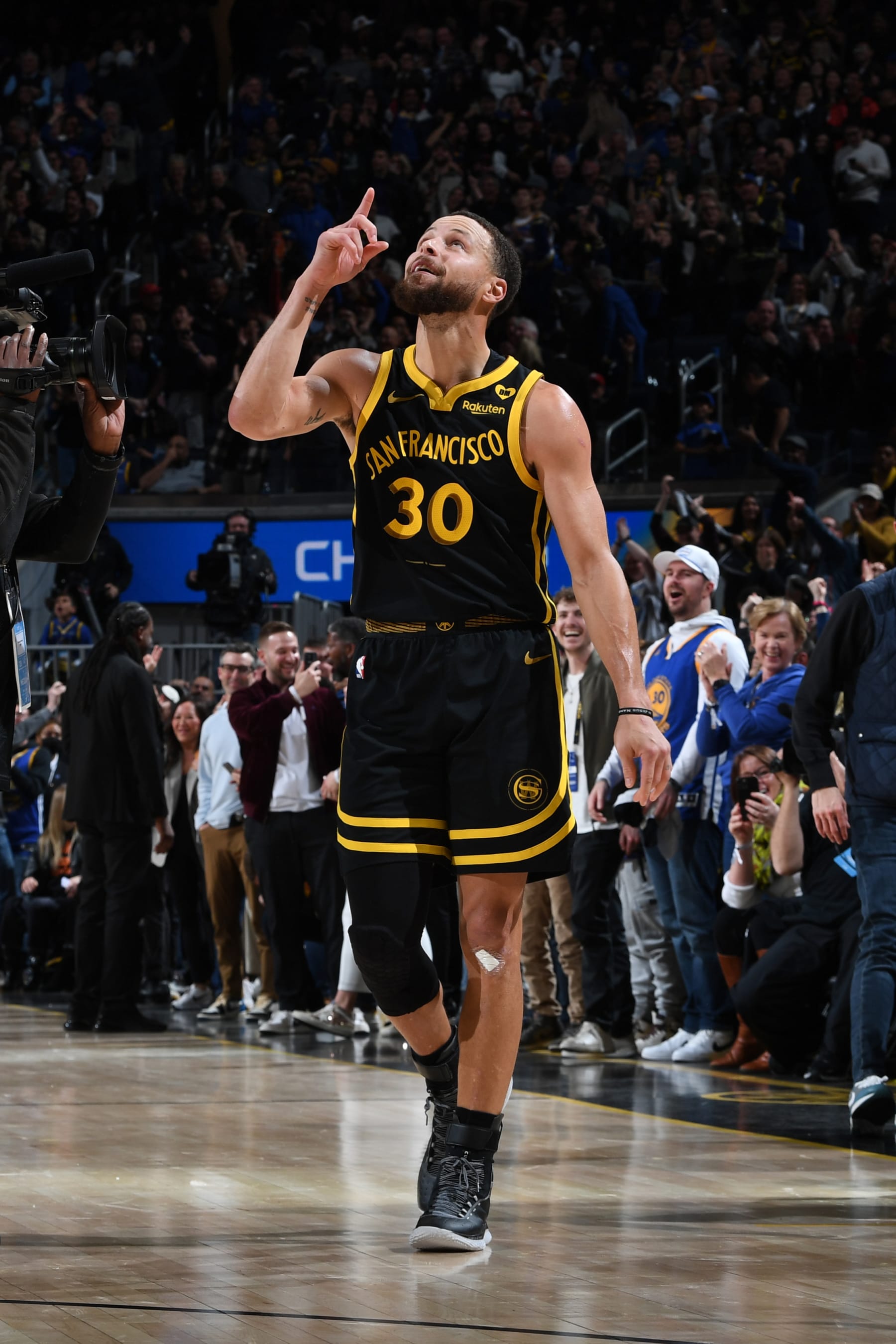 SAN FRANCISCO, CA - FEBRUARY 10: Stephen Curry #30 of the Golden State Warriors celebrates during the game after scoring the game winning basket against the Phoenix Suns on February 10, 2024 at Chase Center in San Francisco, California. NOTE TO USER: User expressly acknowledges and agrees that, by downloading and or using this photograph, user is consenting to the terms and conditions of Getty Images License Agreement. Mandatory Copyright Notice: Copyright 2024 NBAE (Photo by Noah Graham/NBAE via Getty Images)