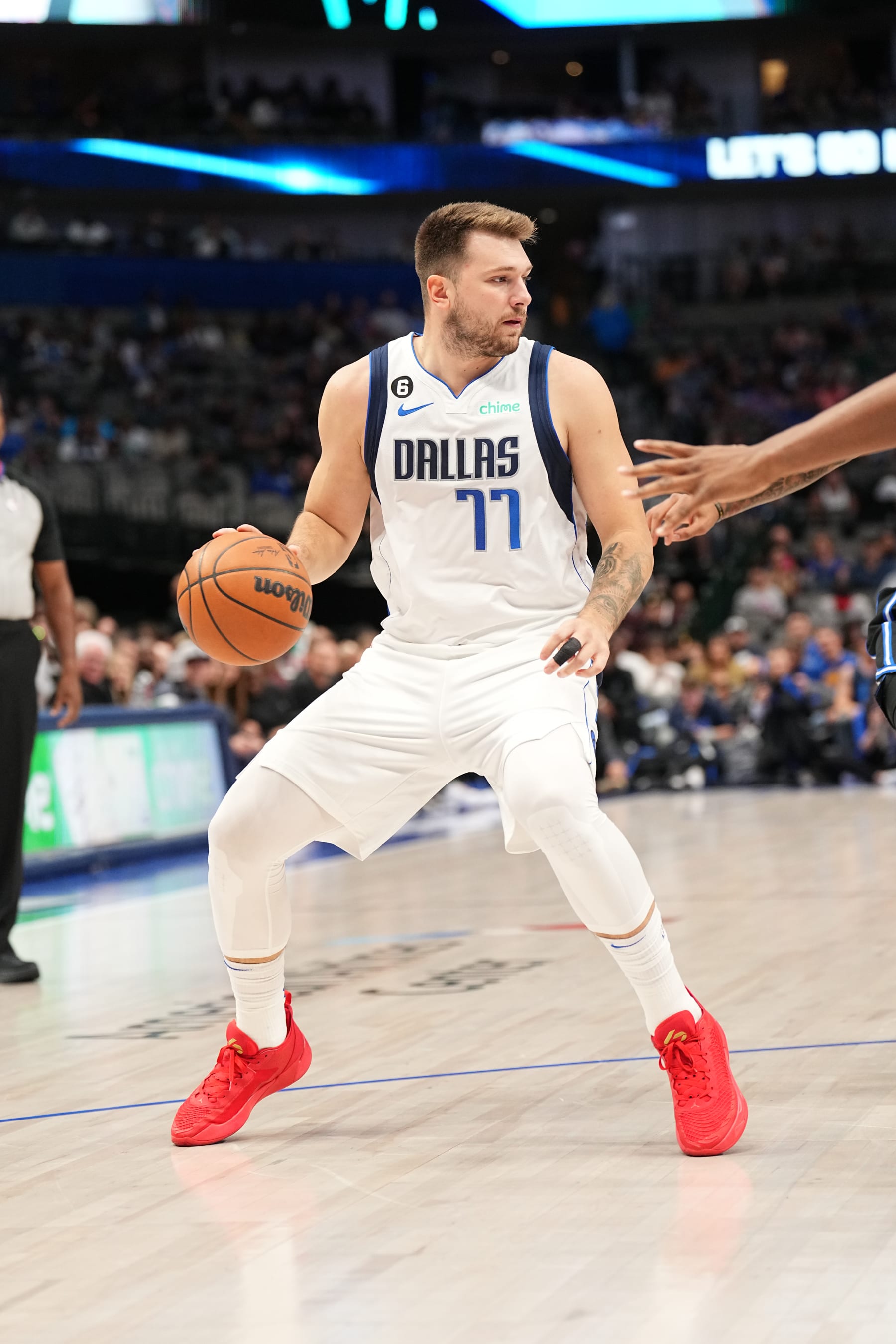 DALLAS, TX - OCTOBER 7: Luka Doncic #77 of the Dallas Mavericks dribbles the ball against the Orlando Magic during a preseason game on October 7, 2022 at the American Airlines Center in Dallas, Texas. NOTE TO USER: User expressly acknowledges and agrees that, by downloading and or using this photograph, User is consenting to the terms and conditions of the Getty Images License Agreement. Mandatory Copyright Notice: Copyright 2022 NBAE (Photo by Glenn James/NBAE via Getty Images)