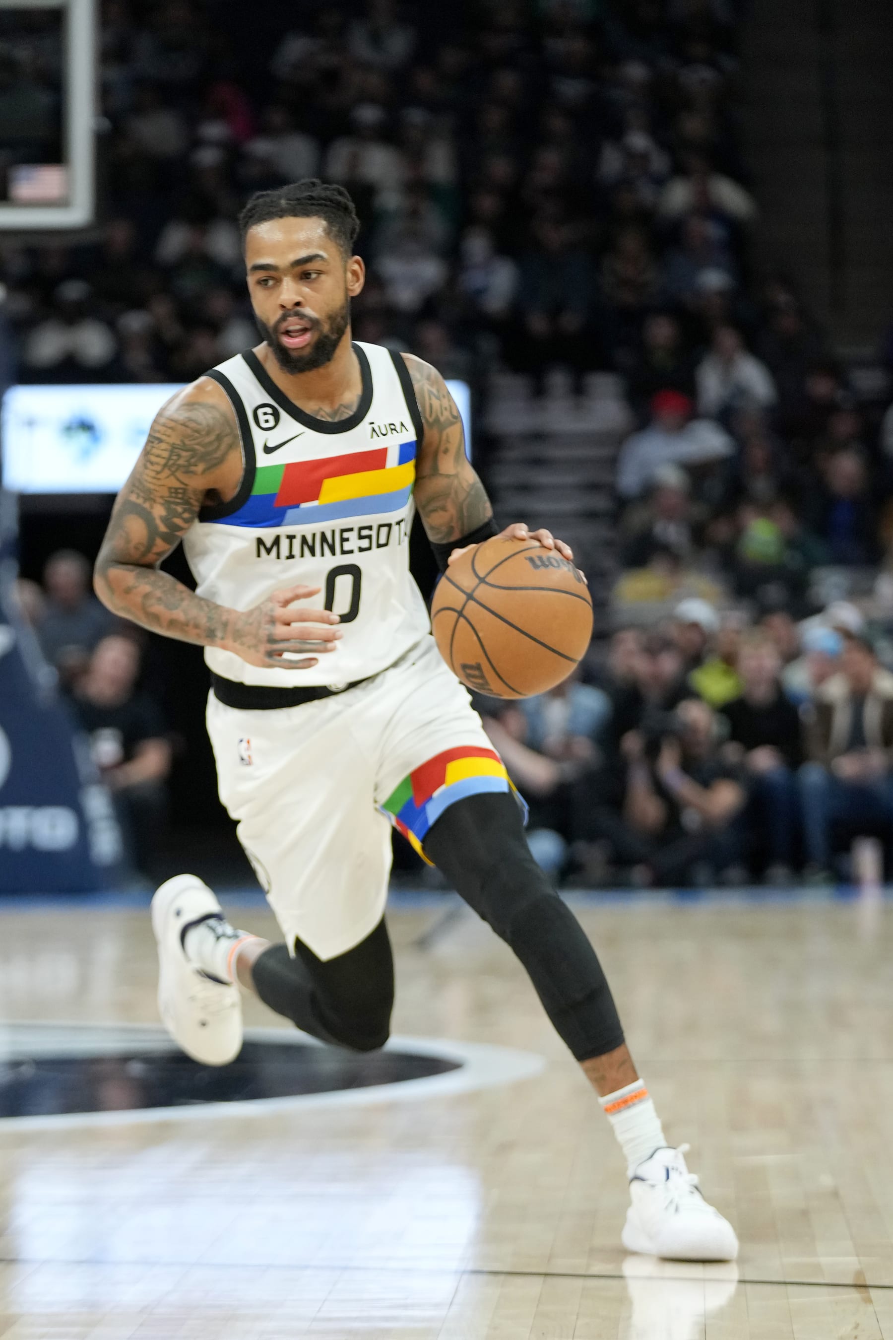 MINNEAPOLIS, MN -  JANUARY 6:  D'Angelo Russell #0 of the Minnesota Timberwolves dribbles the ball against the LA Clippers on January 6, 2023 at Target Center in Minneapolis, Minnesota. NOTE TO USER: User expressly acknowledges and agrees that, by downloading and or using this Photograph, user is consenting to the terms and conditions of the Getty Images License Agreement. Mandatory Copyright Notice: Copyright 2023 NBAE (Photo by Jordan Johnson/NBAE via Getty Images)