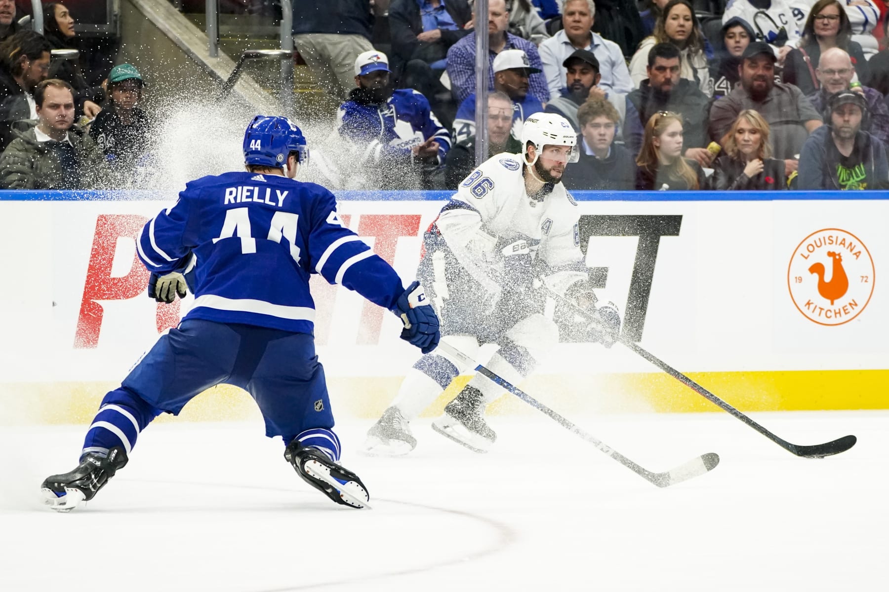 TORONTO, ON - NOVEMBER 6: Nikita Kucherov #86 of the Tampa Bay Lightning skates against Morgan Rielly #44 of the Toronto Maple Leafs during the third period at Scotiabank Arena on November 6, 2023 in Toronto, Ontario, Canada.  (Photo by Kevin Sousa/NHLI via Getty Images)