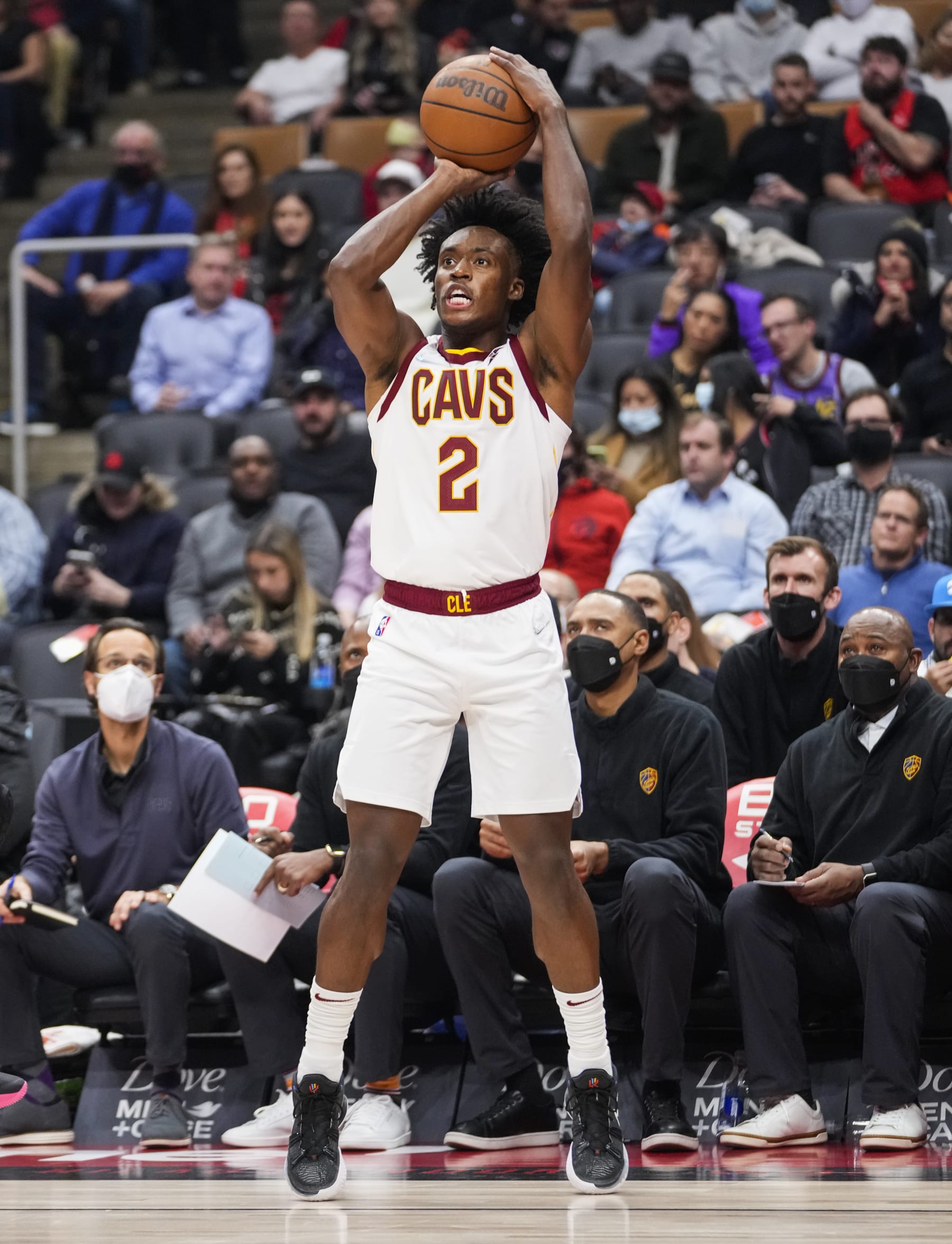 TORONTO, ON - NOVEMBER 5: Collin Sexton #2 of the Cleveland Cavaliers puts up shot against the Toronto Raptors during the first half of their basketball game at the Scotiabank Arena on November 5, 2021 in Toronto, Ontario, Canada. NOTE TO USER: User expressly acknowledges and agrees that, by downloading and/or using this Photograph, NOTE TO USER: User  is consenting to the terms and conditions of the Getty Images License Agreement. (Photo by Mark Blinch/Getty Images)