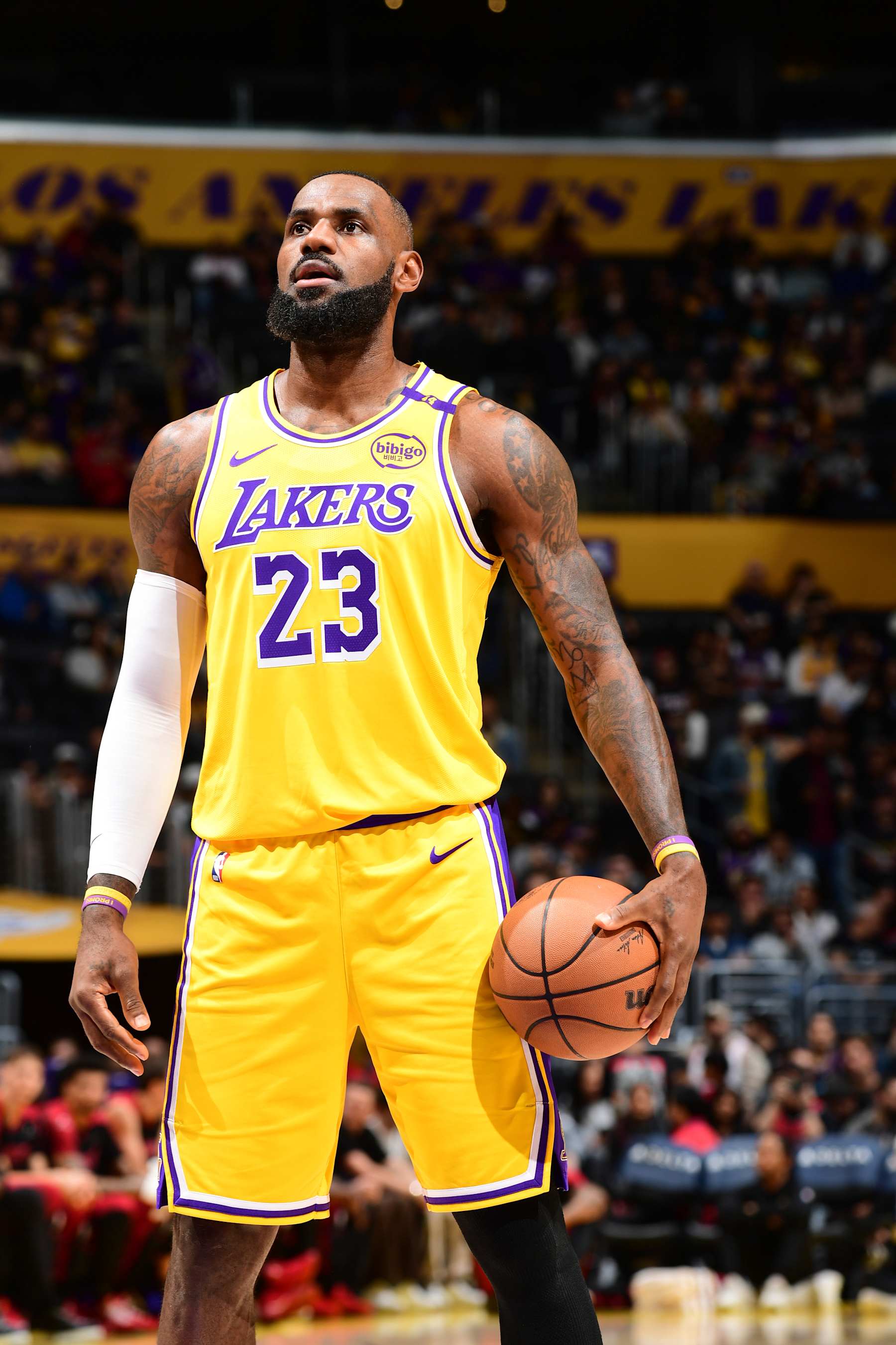 LOS ANGELES, CA - JANUARY 15:  LeBron James #23 of the Los Angeles Lakers shoots a free throw during the game against the Miami Heat on January 15, 2025 at Crypto.Com Arena in Los Angeles, California. NOTE TO USER: User expressly acknowledges and agrees that, by downloading and/or using this Photograph, user is consenting to the terms and conditions of the Getty Images License Agreement. Mandatory Copyright Notice: Copyright 2025 NBAE (Photo by Tyler Ross/NBAE via Getty Images)