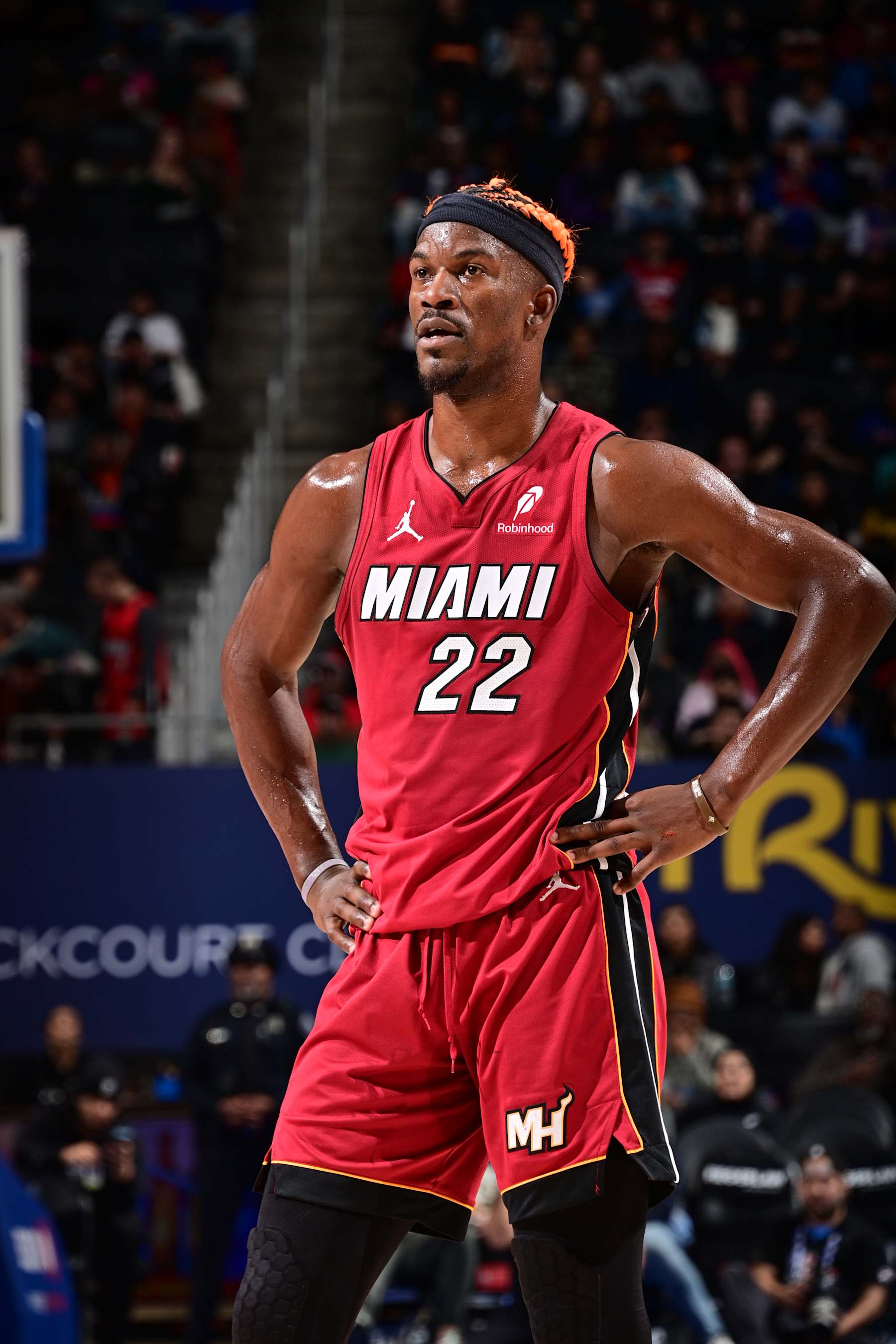 DETROIT, MI - DECEMBER 16: Jimmy Butler #22 of the Miami Heat looks on during the game against the Detroit Pistons on December 16, 2024 at Little Caesars Arena in Detroit, Michigan. NOTE TO USER: User expressly acknowledges and agrees that, by downloading and/or using this photograph, User is consenting to the terms and conditions of the Getty Images License Agreement. Mandatory Copyright Notice: Copyright 2024 NBAE (Photo by Chris Schwegler/NBAE via Getty Images) DETROIT, MI - DECEMBER 16: Jimmy Butler #22 of the Miami Heat looks on during the game against the Detroit Pistons on December 16, 2024 at Little Caesars Arena in Detroit, Michigan. NOTE TO USER: User expressly acknowledges and agrees that, by downloading and/or using this photograph, User is consenting to the terms and conditions of the Getty Images License Agreement. Mandatory Copyright Notice: Copyright 2024 NBAE (Photo by Chris Schwegler/NBAE via Getty Images)