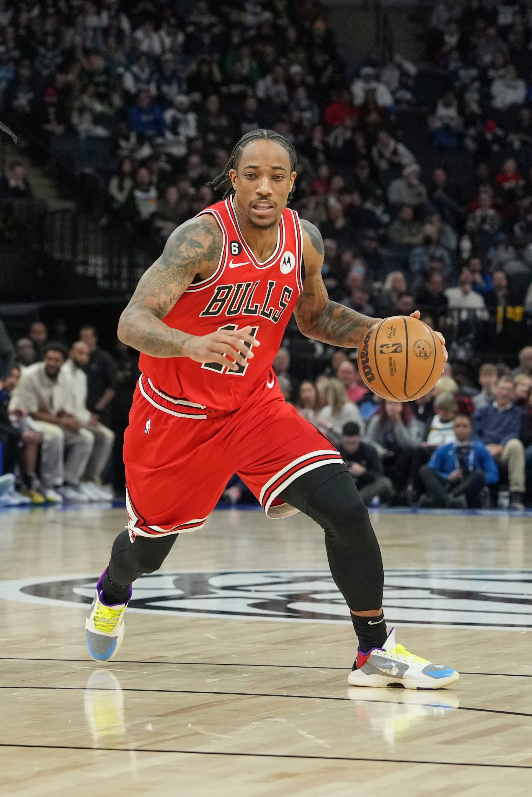 MINNEAPOLIS, MN -  DECEMBER 18:  DeMar DeRozan #11 of the Chicago Bulls drives to the basket during the game against the Minnesota Timberwolves on December 18, 2022 at Target Center in Minneapolis, Minnesota. NOTE TO USER: User expressly acknowledges and agrees that, by downloading and or using this Photograph, user is consenting to the terms and conditions of the Getty Images License Agreement. Mandatory Copyright Notice: Copyright 2022 NBAE (Photo by Jordan Johnson/NBAE via Getty Images)