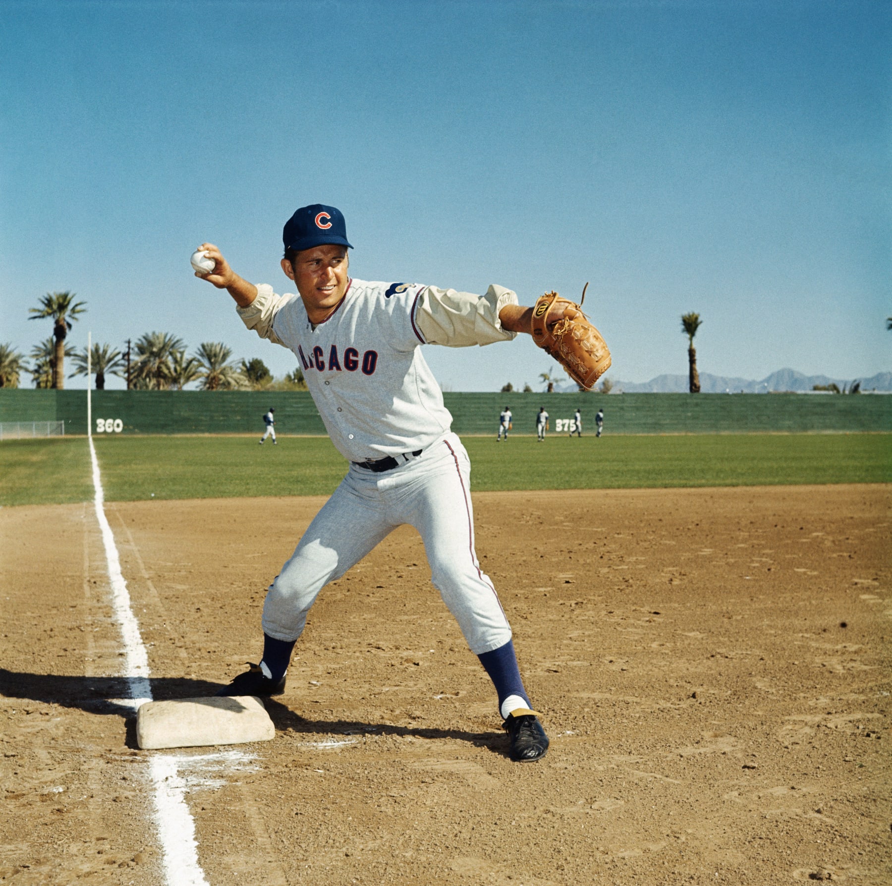 Ron Santo Throwing the Ball