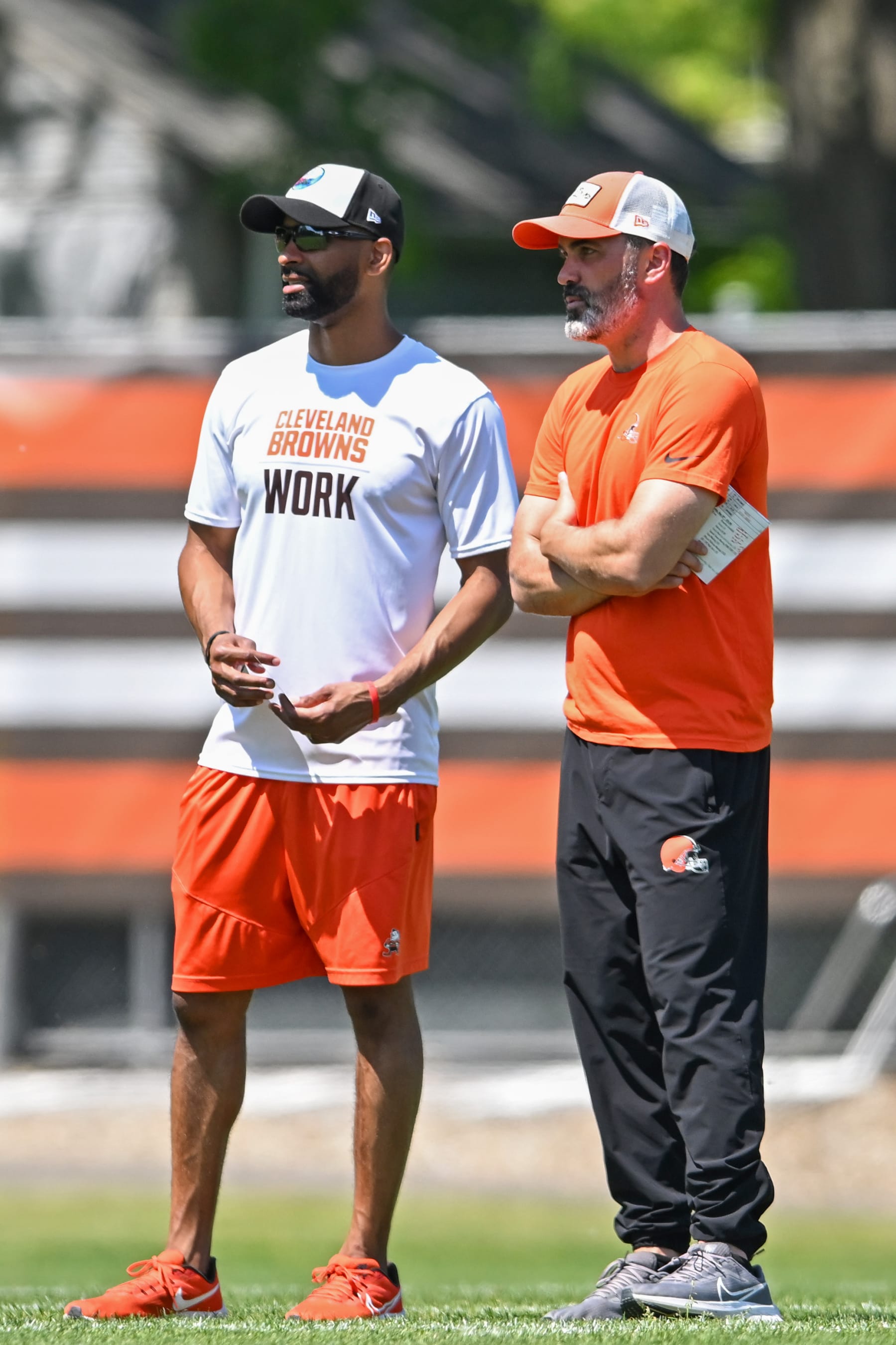 Cleveland Browns general manager Andrew Berry (left) and head coach Kevin Stefanski (right)