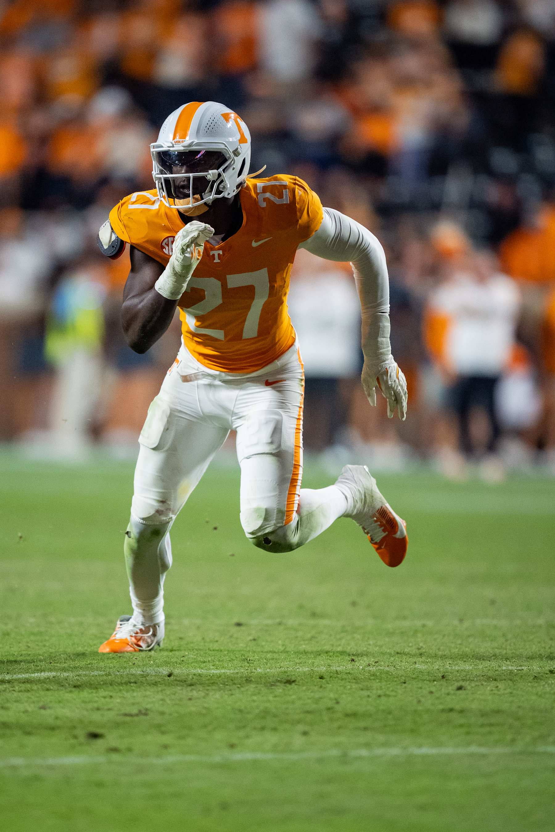 KNOXVILLE, TENNESSEE - NOVEMBER 09: James Pearce Jr. #27 of the Tennessee Volunteers plays against the Mississippi State Bulldogs during their game at Neyland Stadium on November 09, 2024 in Knoxville, Tennessee. (Photo by Jacob Kupferman/Getty Images)