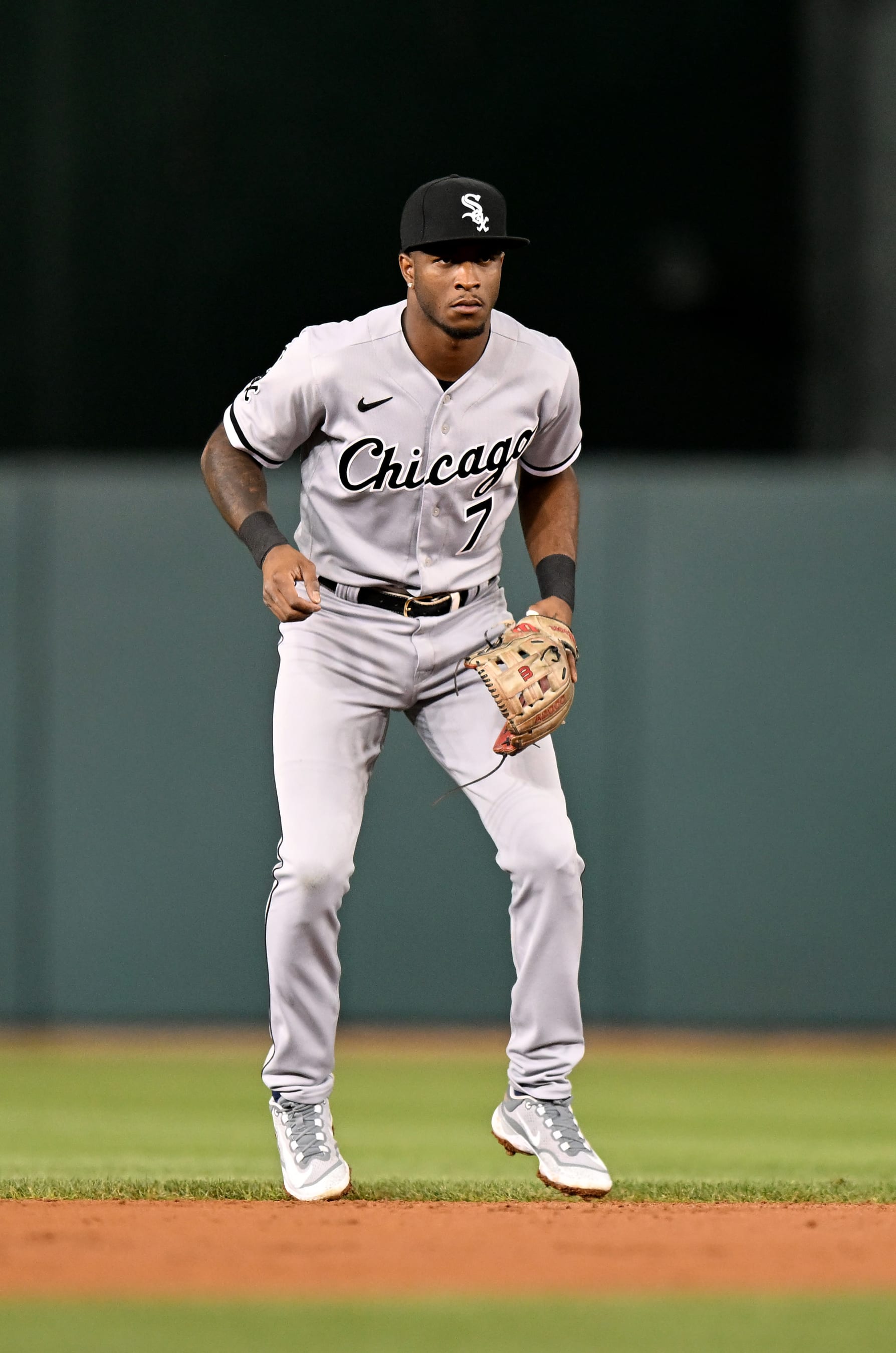 WASHINGTON, DC - SEPTEMBER 19: Tim Anderson #7 of the Chicago White Sox plays shortstop against the Washington Nationals at Nationals Park on September 19, 2023 in Washington, DC. (Photo by G Fiume/Getty Images)
