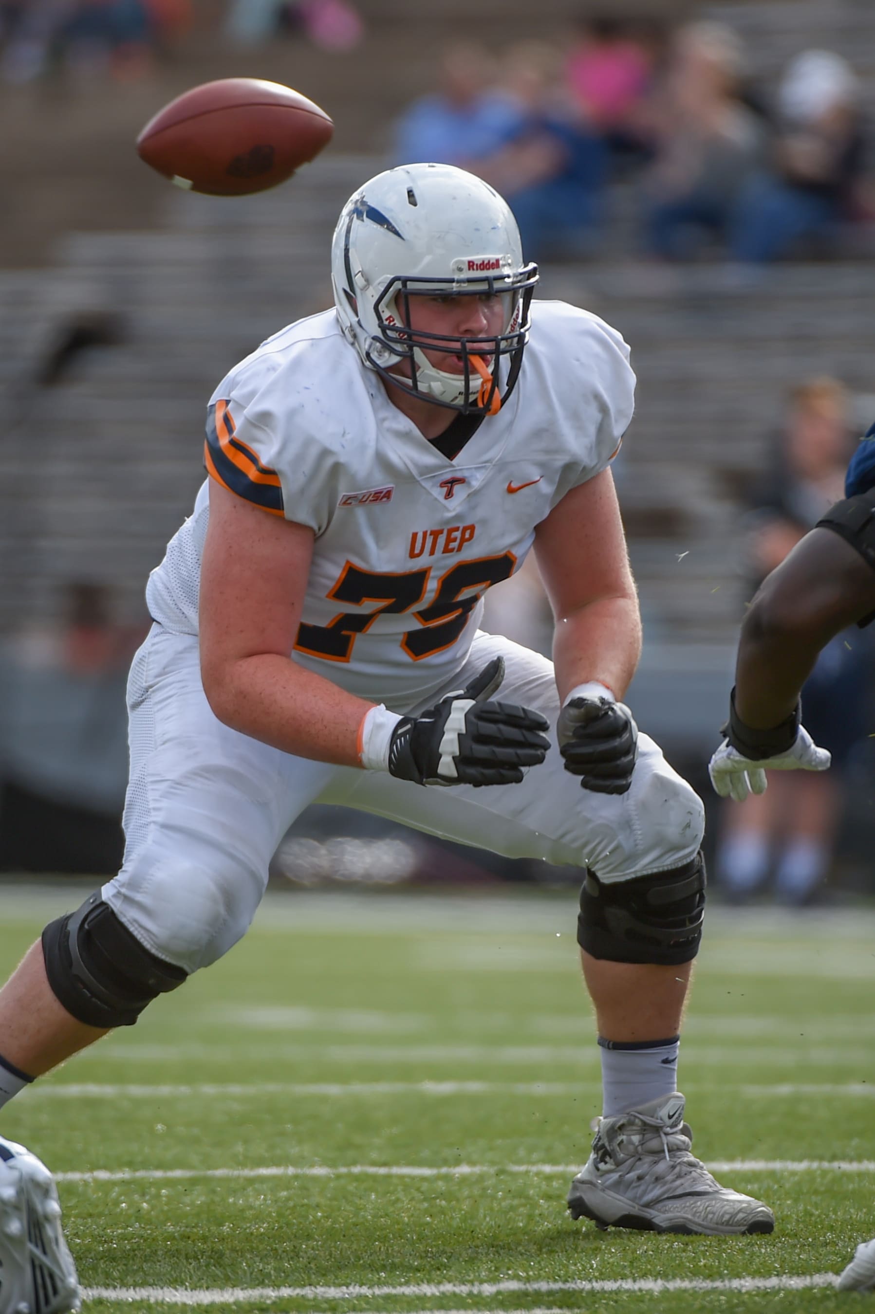 HOUSTON, TX - NOVEMBER 03: UTEP Miners offensive lineman Elijah Klein (79) prepares to block during the football game between the UTEP Miners and the Rice Owls on November 3, 2018 at Rice Stadium in Houston, Texas. (Photo by Ken Murray/Icon Sportswire via Getty Images)