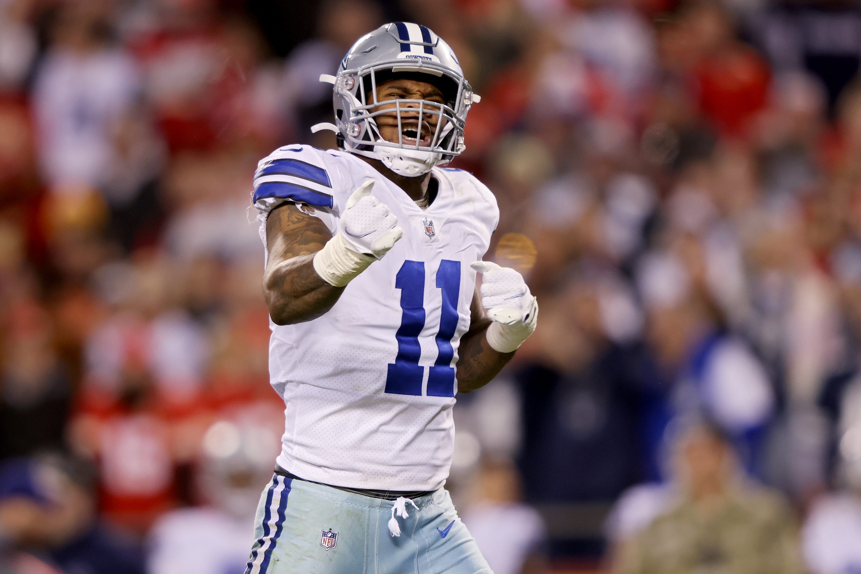 KANSAS CITY, MISSOURI - NOVEMBER 21: Micah Parsons #11 of the Dallas Cowboys celebrates after sacking Patrick Mahomes #15 of the Kansas City Chiefs (not in photo) during the third quarter of the game at Arrowhead Stadium on November 21, 2021 in Kansas City, Missouri. (Photo by Jamie Squire/Getty Images) KANSAS CITY, MISSOURI - NOVEMBER 21: Micah Parsons #11 of the Dallas Cowboys celebrates after sacking Patrick Mahomes #15 of the Kansas City Chiefs (not in photo) during the third quarter of the game at Arrowhead Stadium on November 21, 2021 in Kansas City, Missouri. (Photo by Jamie Squire/Getty Images)