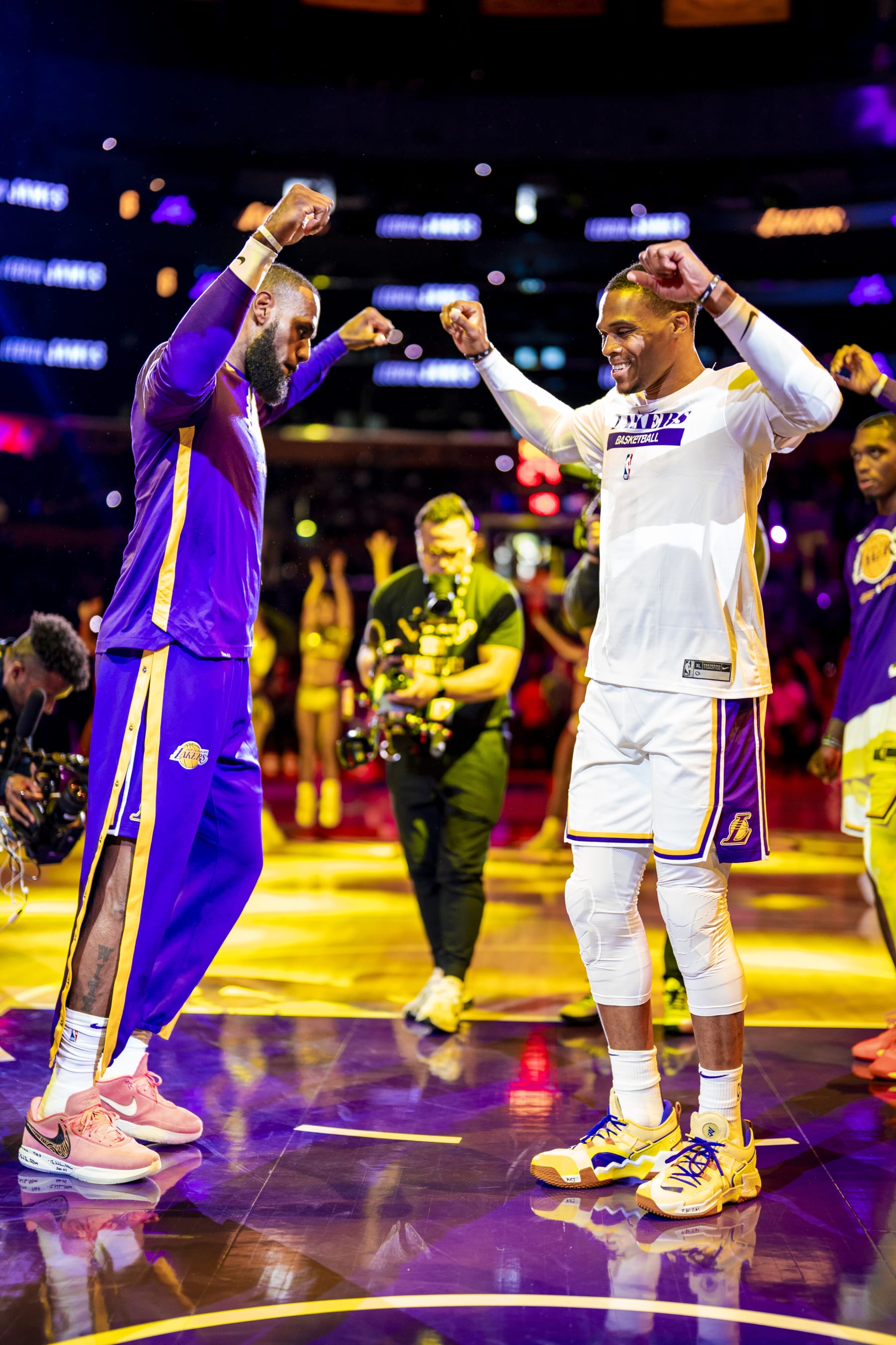 LOS ANGELES, CA - OCTOBER 23: LeBron James #6 greets Russell Westbrook #0 of the Los Angeles Lakers before the game against the Portland Trail Blazers on October 23, 2022 at Crypto.Com Arena in Los Angeles, California. NOTE TO USER: User expressly acknowledges and agrees that, by downloading and/or using this Photograph, user is consenting to the terms and conditions of the Getty Images License Agreement. Mandatory Copyright Notice: Copyright 2022 NBAE (Photo by Tyler Ross/NBAE via Getty Images)