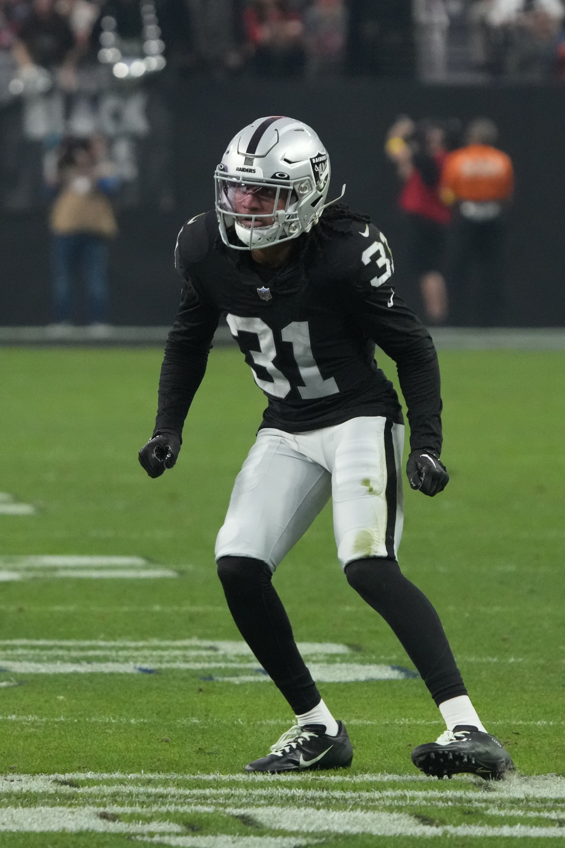 Las Vegas Raiders cornerback Sidney Jones IV (31) lines up against the Kansas City Chiefs during the first half of an NFL football game, Saturday, Jan. 7, 2023, in Las Vegas. (AP Photo/Rick Scuteri)
