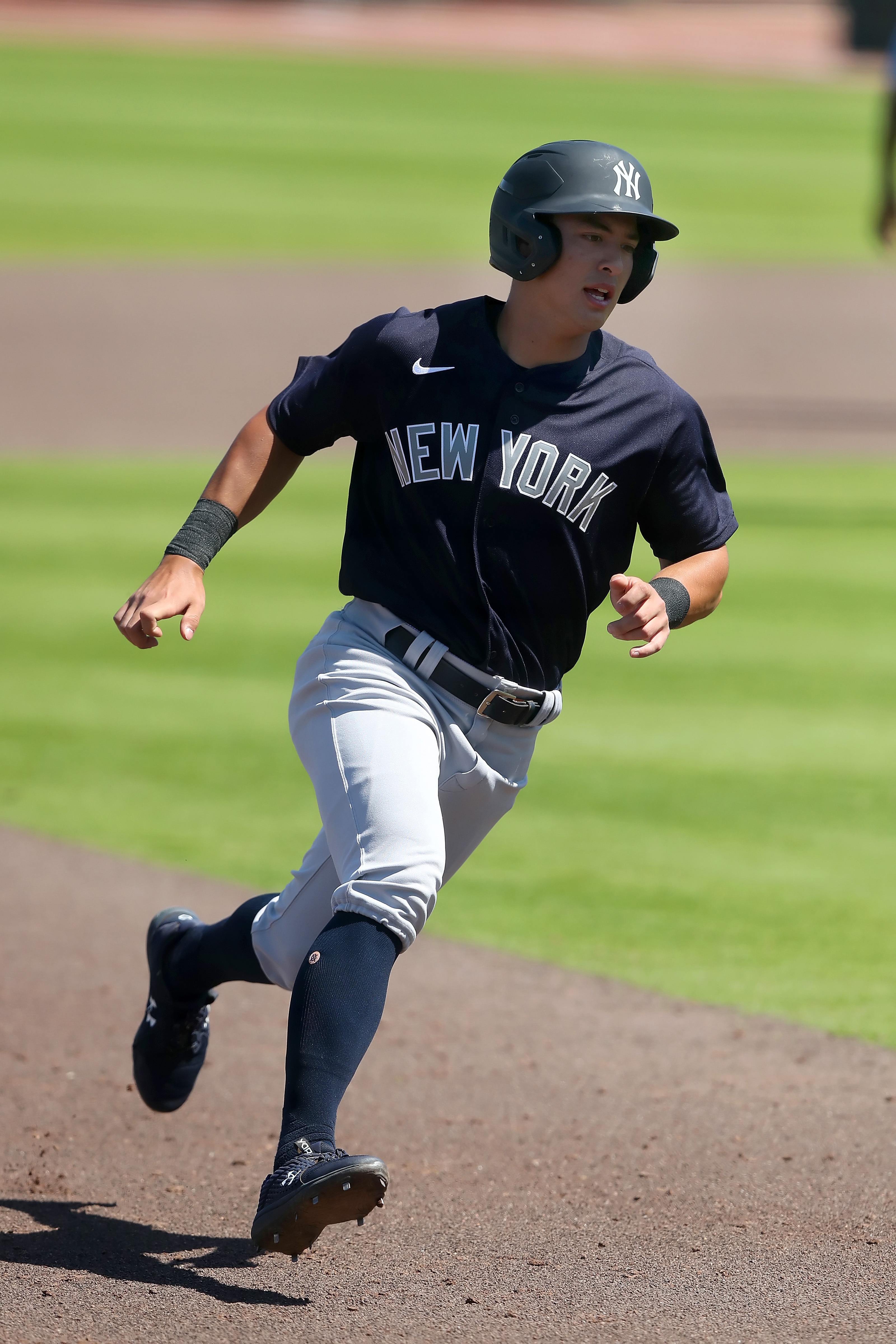 BRADENTON, FL - MARCH 18: New York Yankees shortstop Anthony Volpe (70) hustles around the bases during the spring training game between the New York Yankees and the Pittsburgh Pirates on March 18, 2022, at LECOM Park in Bradenton, FL. (Photo by Cliff Welch/Icon Sportswire via Getty Images)