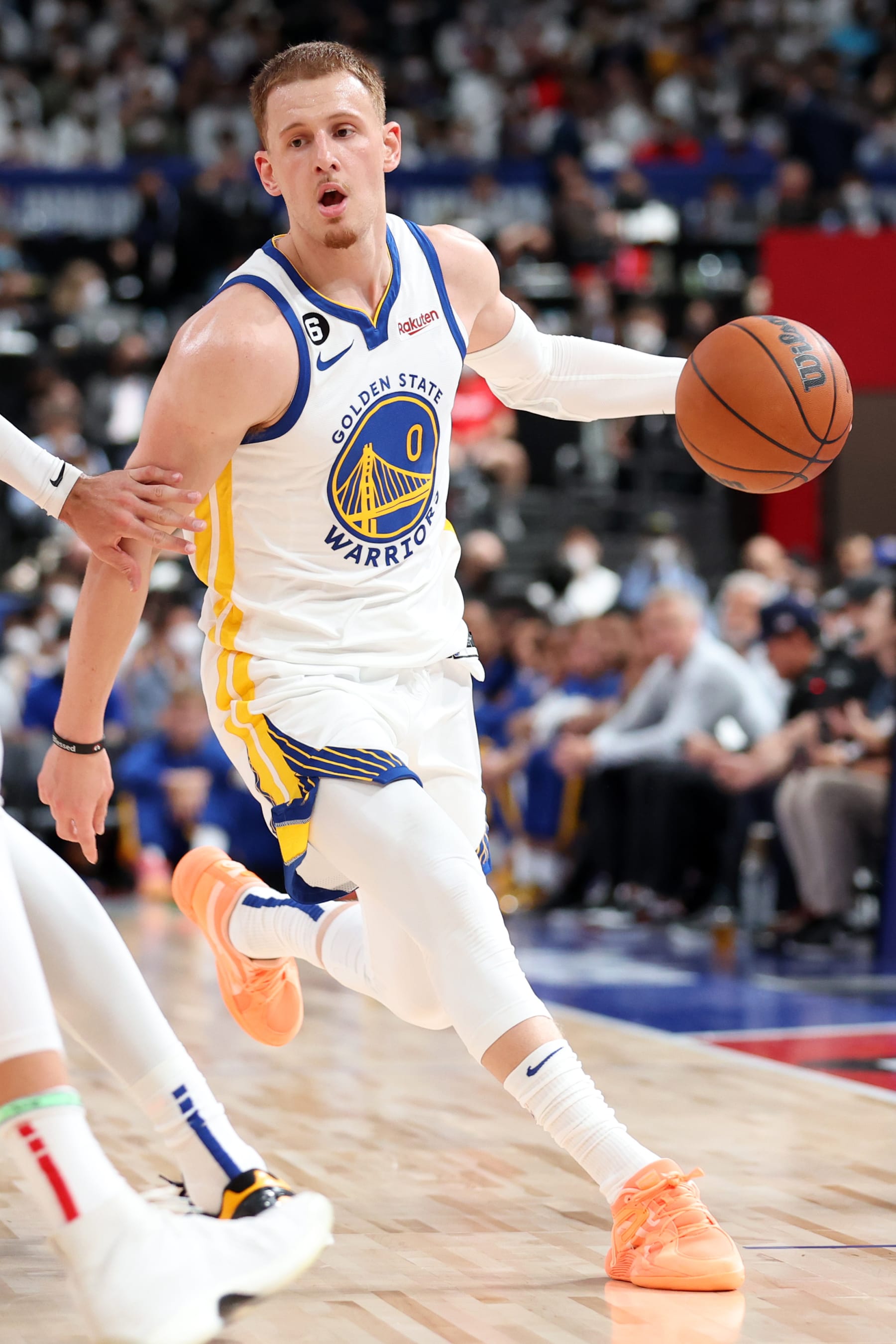 SAITAMA, JAPAN - SEPTEMBER 30: Donte DiVincenzo #0 of the Golden State Warriors drives to the basket during the game against the Washington Wizards as part of the 2022 NBA Japan Games on September 30, 2022 at Saitama Super Arena in Saitama, Japan . NOTE TO USER: User expressly acknowledges and agrees that, by downloading and or using this Photograph, user is consenting to the terms and conditions of the Getty Images License Agreement. Mandatory Copyright Notice: Copyright 2022 NBAE (Photo by Stephen Gosling/NBAE via Getty Images)