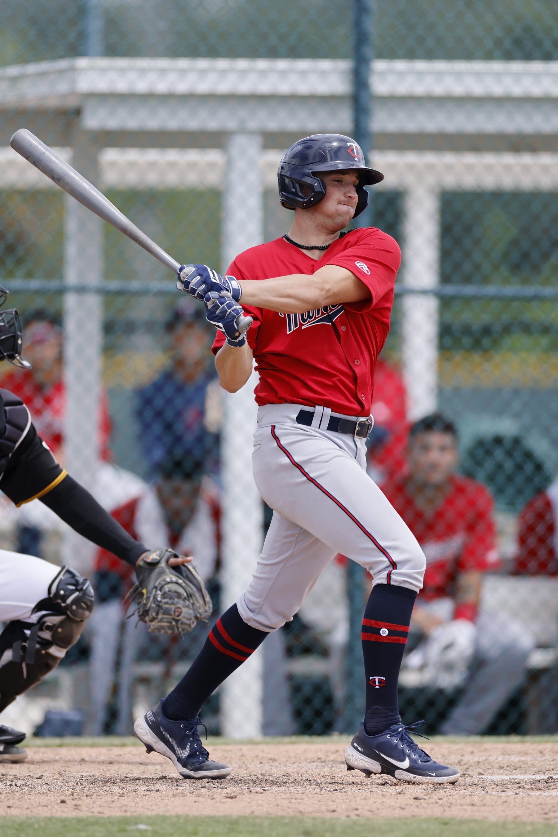 BRADENTON, FL - AUGUST 08: FCL Minnesota Twins shortstop Brooks Lee (25) bats during a Florida Complex League game against the FCL Pittsburgh Pirates on August 8, 2022 at Pirate City Complex in Bradenton, Florida. (Photo by Joe Robbins/Icon Sportswire via Getty Images)