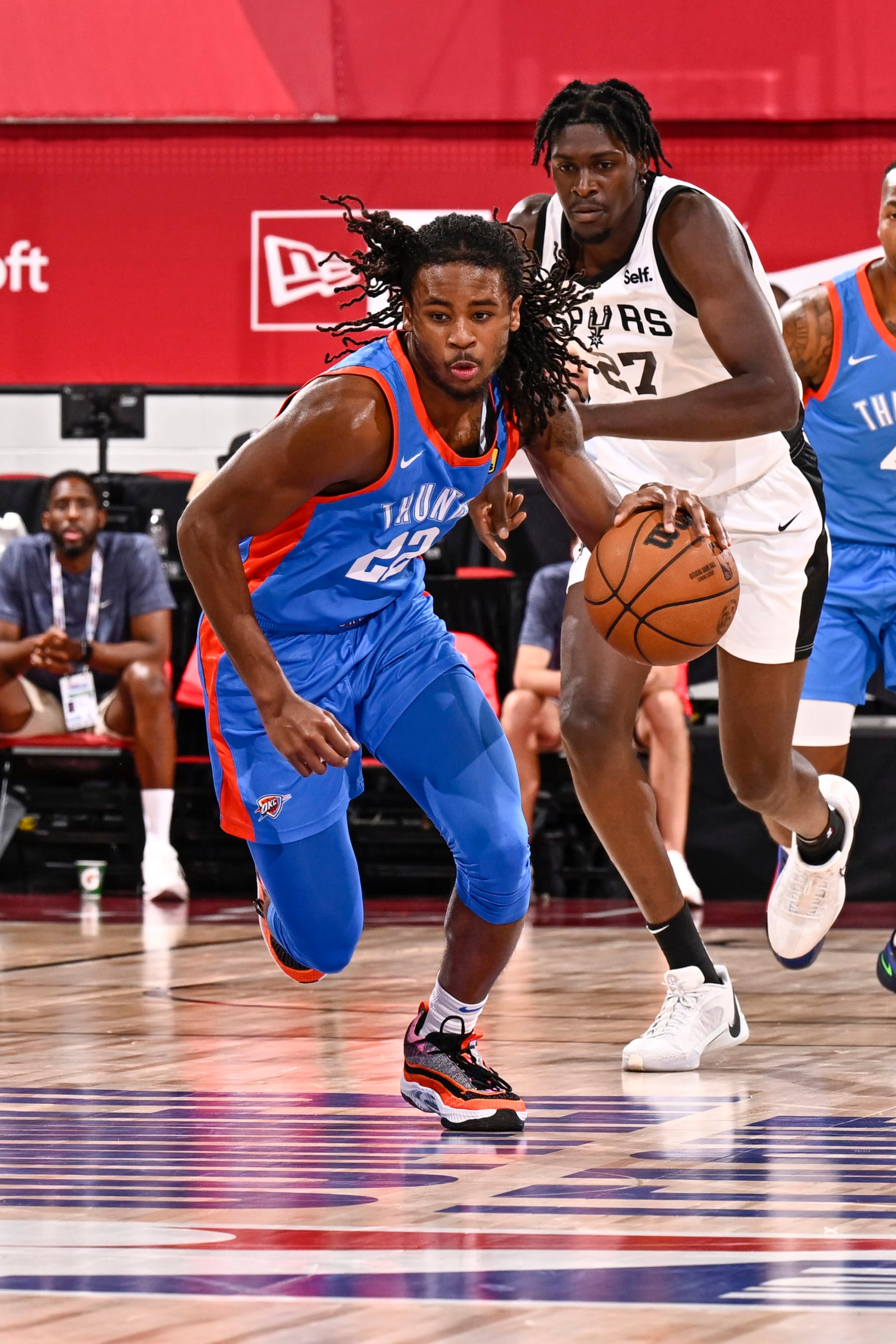 LAS VEGAS, NV - JULY 16:  Cason Wallace #22 of the Oklahoma City Thunder handles the ball during the game during the 2023 NBA Las Vegas Summer League on July 16, 2023 at the The Cox Pavillion  in Las Vegas, Nevada. NOTE TO USER: User expressly acknowledges and agrees that, by downloading and or using this Photograph, User is consenting to the terms and conditions of the Getty Images License Agreement. Mandatory Copyright Notice: Copyright 2023 NBAE (Photo by David Dow/NBAE via Getty Images)