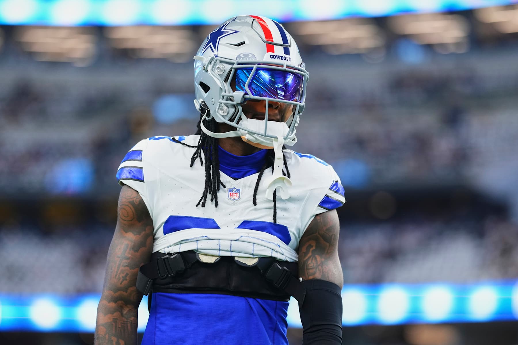 ARLINGTON, TX - NOVEMBER 10: CeeDee Lamb #88 of the Dallas Cowboys warms up before kickoff against the Philadelphia Eagles prior to an NFL football game at AT&T Stadium on November 10, 2024 in Arlington, Texas. (Photo by Cooper Neill/Getty Images)