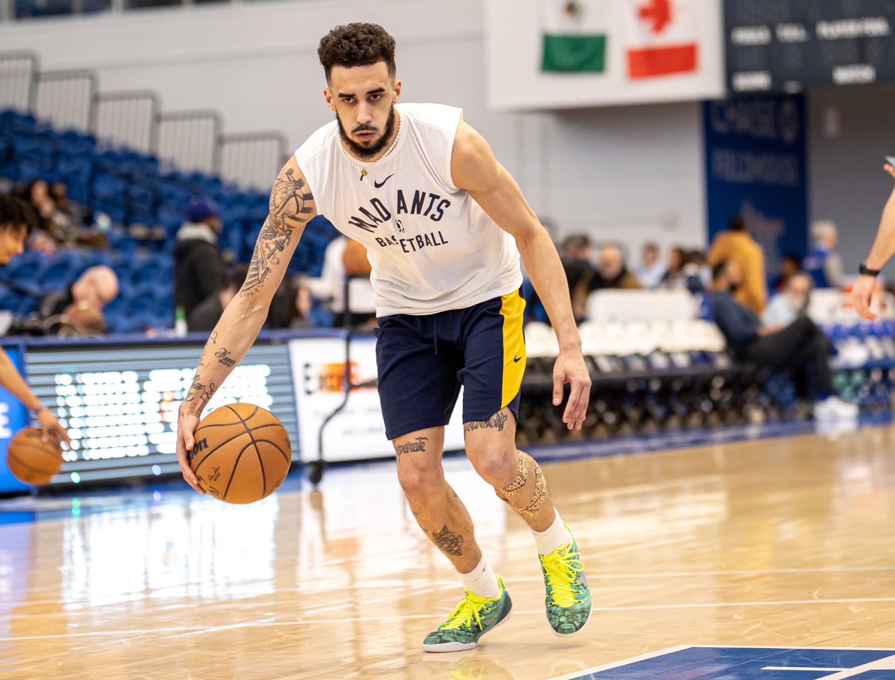 WILMINGTON, DE - MARCH 25: Trevelin Queen #8 of the Fort Wayne Mad Ants warms up before the game against the Delaware Blue Coats on March 25, 2023 at Chase Field House in Wilmington, Delaware. NOTE TO USER: User expressly acknowledges and agrees that, by downloading and or using this photograph, User is consenting to the terms and conditions of the Getty Images License Agreement. Mandatory Copyright Notice: Copyright 2023 NBAE (Photo by KeShawn Ennis/NBAE via Getty Images)