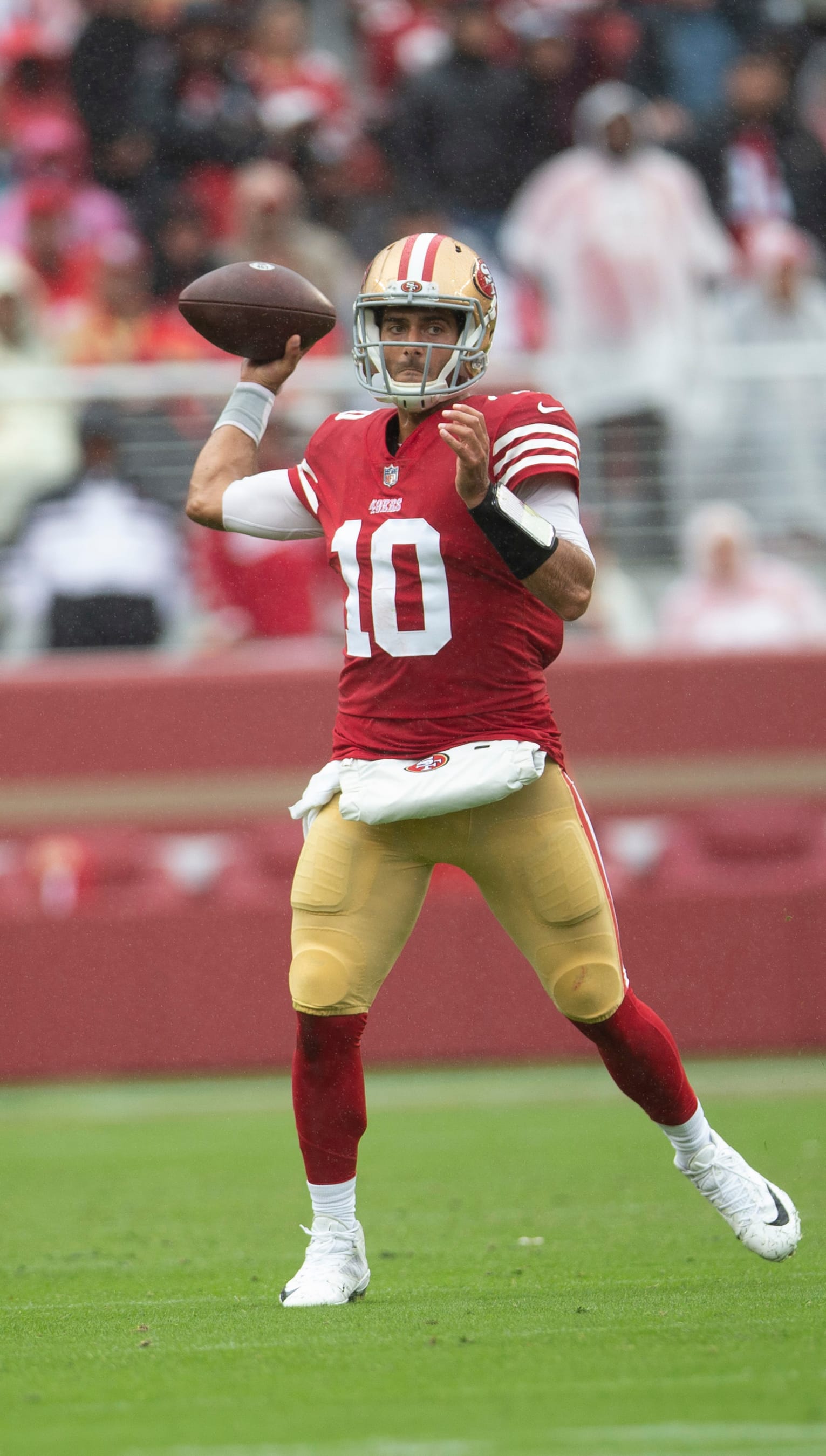 SANTA CLARA, CA - SEPTEMBER 18: Jimmy Garoppolo #10 of the San Francisco 49ers passes during the game against the Seattle Seahawks at Levi's Stadium on September 18, 2022 in Santa Clara, California. The 49ers defeated the Seahawks 27-7. (Photo by Michael Zagaris/San Francisco 49ers/Getty Images)