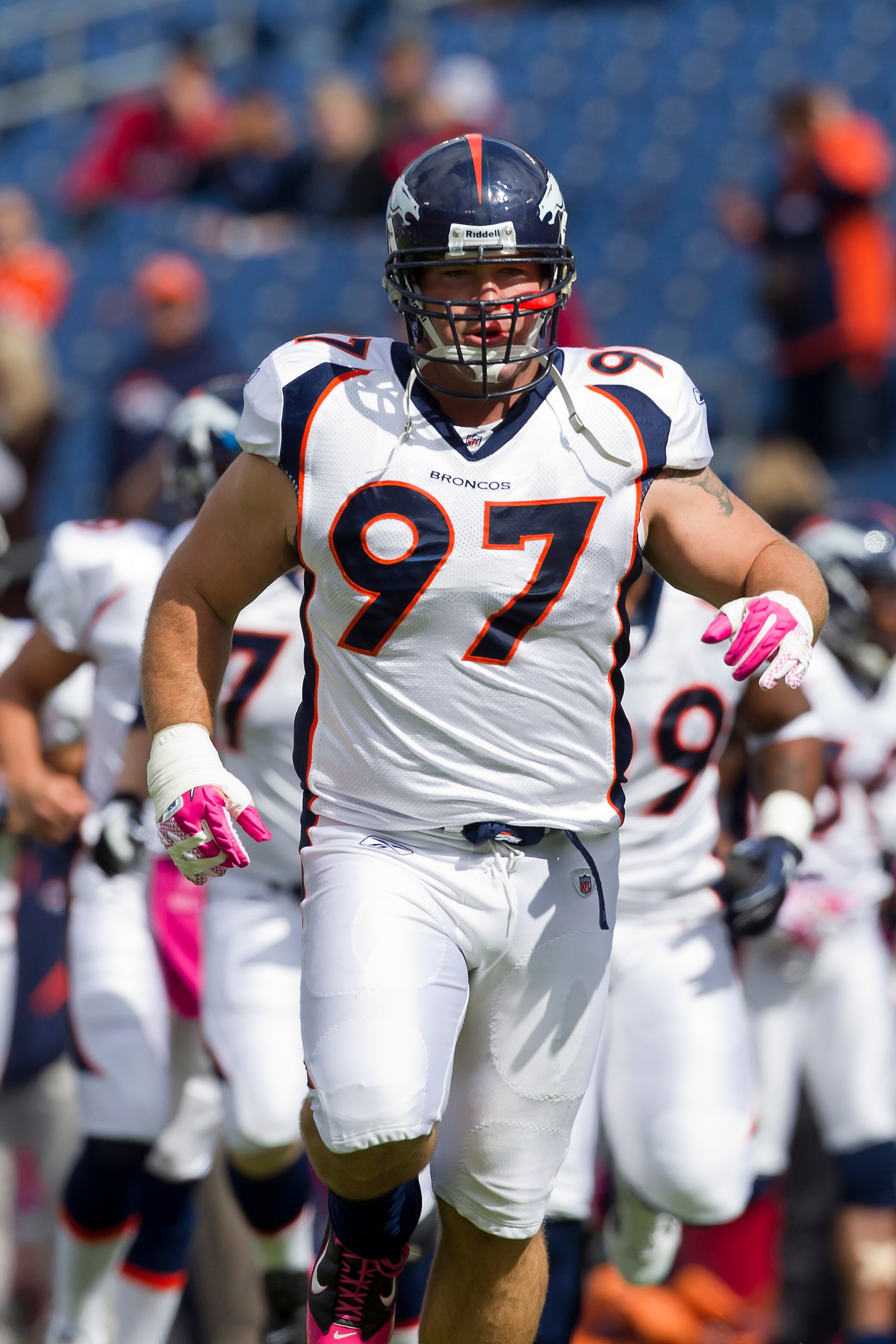 NASHVILLE, TN - OCTOBER 03:   Justin Bannan #97 of the Denver Broncos warming up before a game against the Tennessee Titans at LP Field on October 3, 2010 in Nashville, Tennessee.  The Broncos defeated the Titans 26-20.  (Photo by Wesley Hitt/Getty Images)