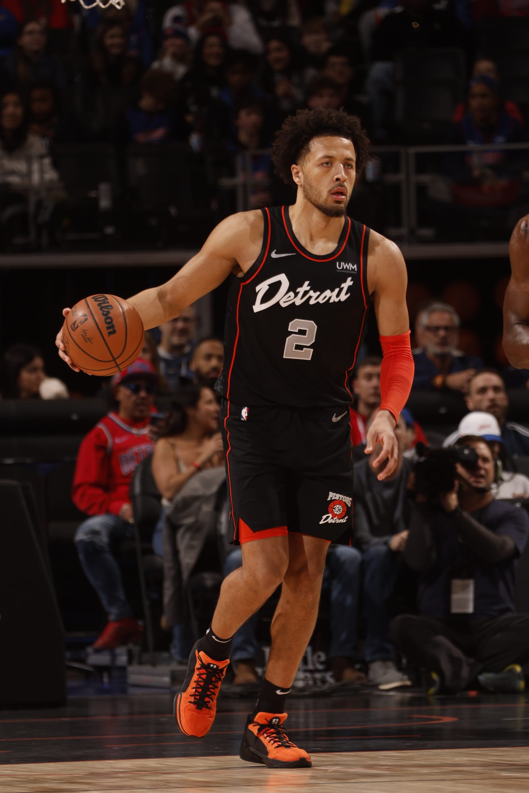 DETROIT, MI - DECEMBER 26:  Cade Cunningham #2 of the Detroit Pistons handles the ball during the game against the Brooklyn Nets on December 26, 2023 at Little Caesars Arena in Detroit, Michigan. NOTE TO USER: User expressly acknowledges and agrees that, by downloading and/or using this photograph, User is consenting to the terms and conditions of the Getty Images License Agreement. Mandatory Copyright Notice: Copyright 2023 NBAE (Photo by Brian Sevald/NBAE via Getty Images)