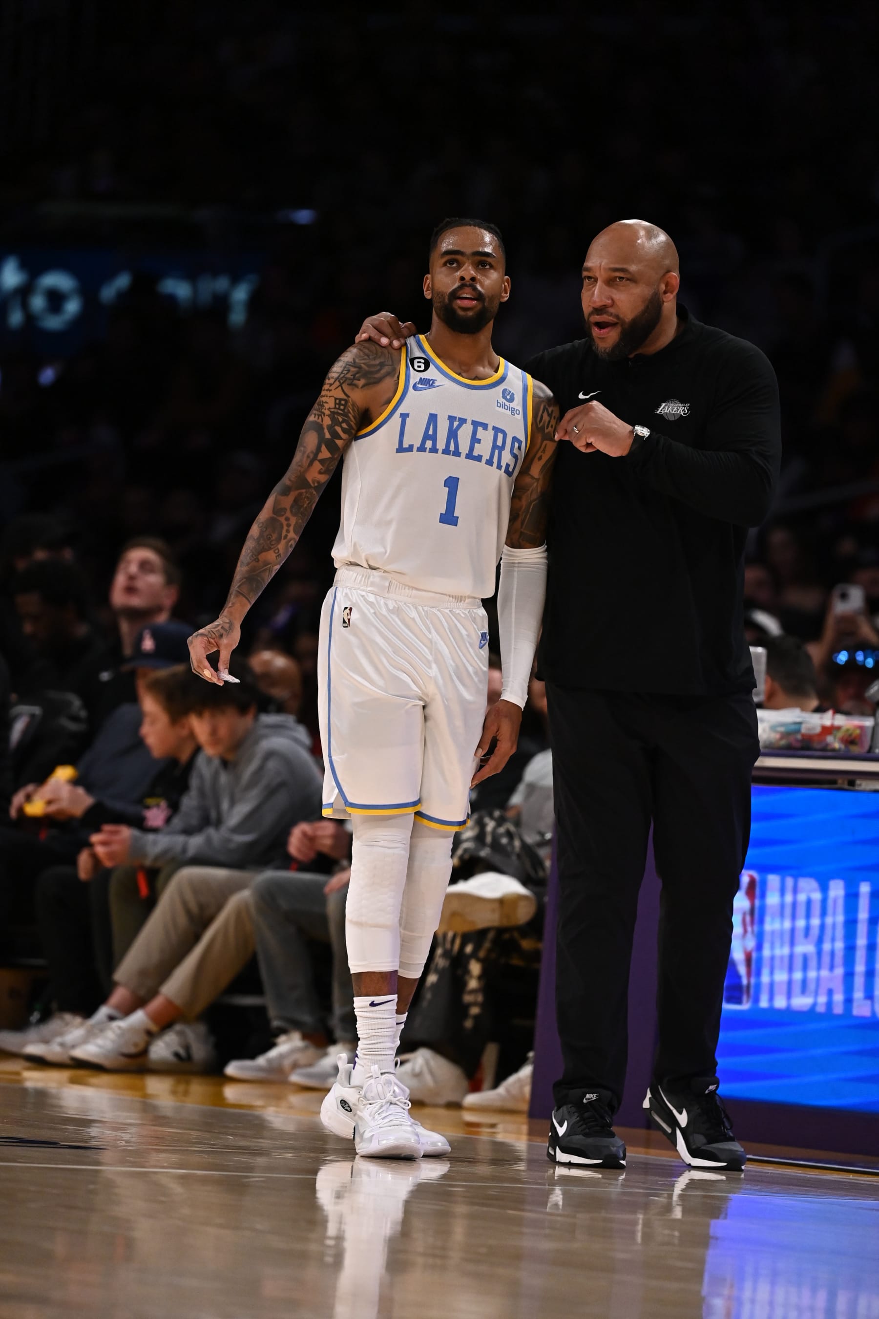 Basketball: Los Angeles Lakers D'Angelo Russell (1) and head coach Darvin Ham talking vs New York Knicks at Crypto.com Arena. 
Los Angeles, CA 3/12/2023 
CREDIT: John W. McDonough (Photo by John W. McDonough/Sports Illustrated via Getty Images) 
(Set Number: X164321 TK1)