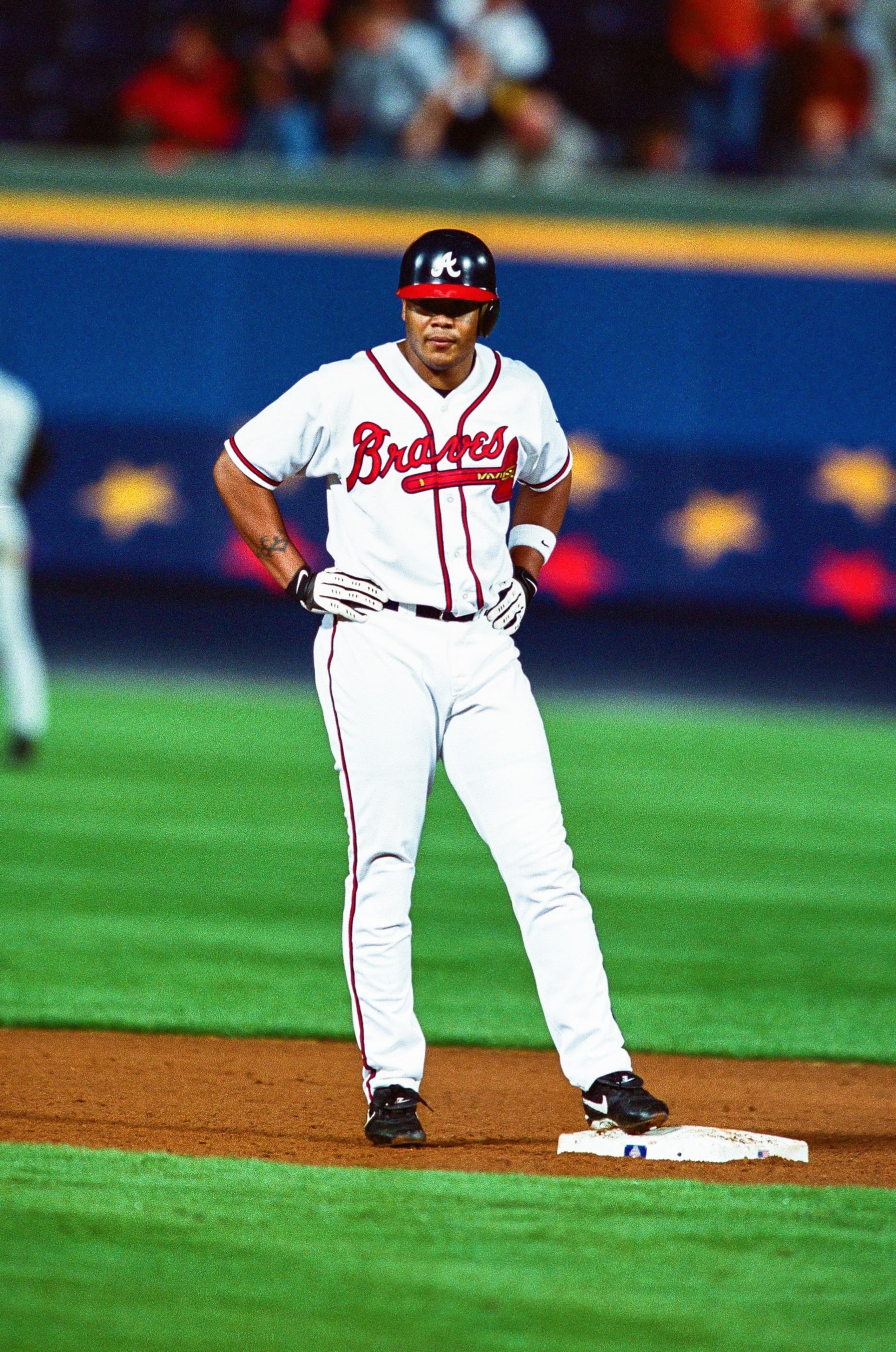 ATLANTA, GA - OCTOBER 20:  Andruw Jones of the Atlanta Braves during Game Four of the National League Championship Series against the Arizona Diamondbacks on October 20, 2001 at Turner Field in Atlanta, Georgia. (Photo by Sporting News via Getty Images via Getty Images) 