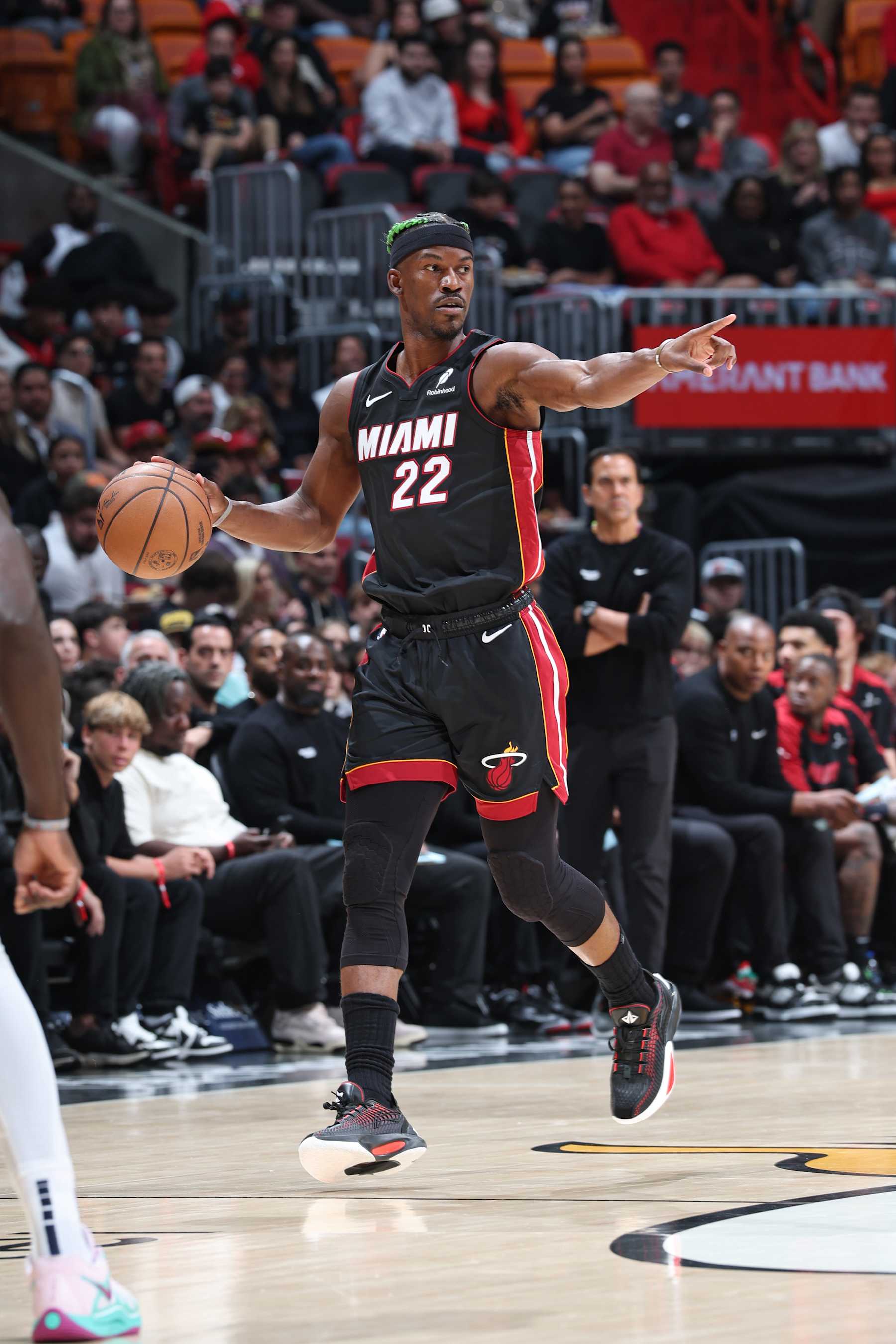 MIAMI, FL - JANUARY 02: Jimmy Butler #22 of the Miami Heat looks on during the game against the Indiana Pacers on January 02, 2024 at Kaseya Center in Miami, Florida. NOTE TO USER: User expressly acknowledges and agrees that, by downloading and or using this Photograph, user is consenting to the terms and conditions of the Getty Images License Agreement. Mandatory Copyright Notice: Copyright 2024 NBAE (Photo by Jeff Haynes/NBAE via Getty Images)