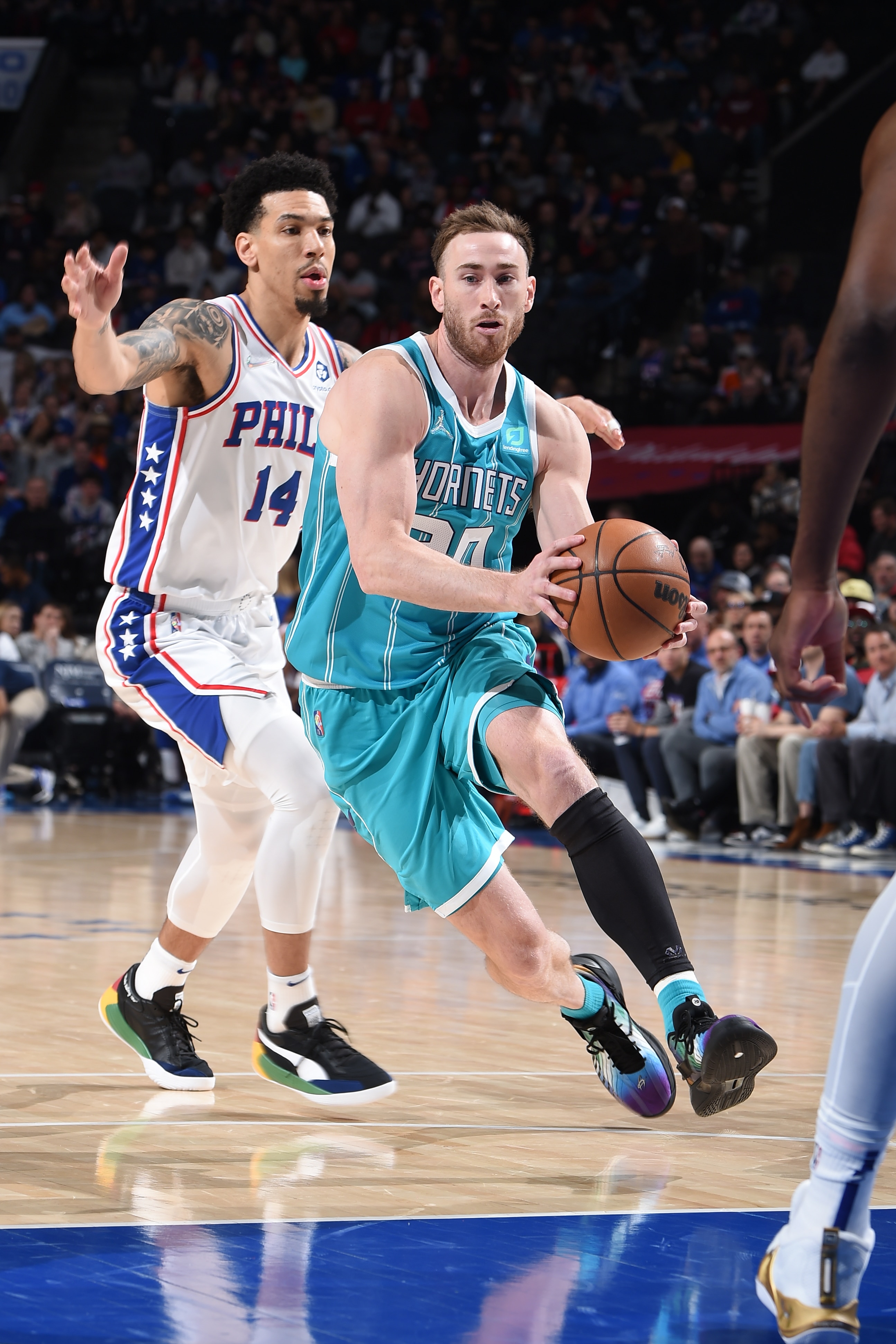 PHILADELPHIA, PA - APRIL 2: Gordon Hayward #20 of the Charlotte Hornets drives to the basket during the game against the Philadelphia 76ers on April 2, 2022 at the Wells Fargo Center in Philadelphia, Pennsylvania NOTE TO USER: User expressly acknowledges and agrees that, by downloading and/or using this Photograph, user is consenting to the terms and conditions of the Getty Images License Agreement. Mandatory Copyright Notice: Copyright 2022 NBAE (Photo by David Dow/NBAE via Getty Images)