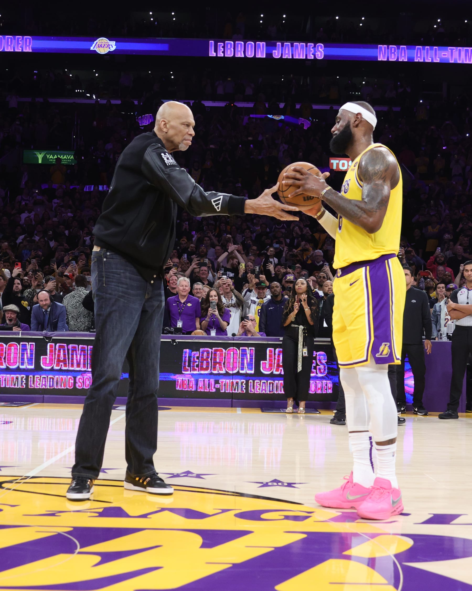 LOS ANGELES, CA - FEBRUARY 7: Kareem Abdul-Jabbar celebrates after LeBron James #6 of the Los Angeles Lakers breaks his all time scoring record of 38,387 points during the game against the Oklahoma City Thunder on February 7, 2023 at Crypto.Com Arena in Los Angeles, California. NOTE TO USER: User expressly acknowledges and agrees that, by downloading and/or using this Photograph, user is consenting to the terms and conditions of the Getty Images License Agreement. Mandatory Copyright Notice: Copyright 2023 NBAE (Photo by Nathaniel S. Butler/NBAE via Getty Images)