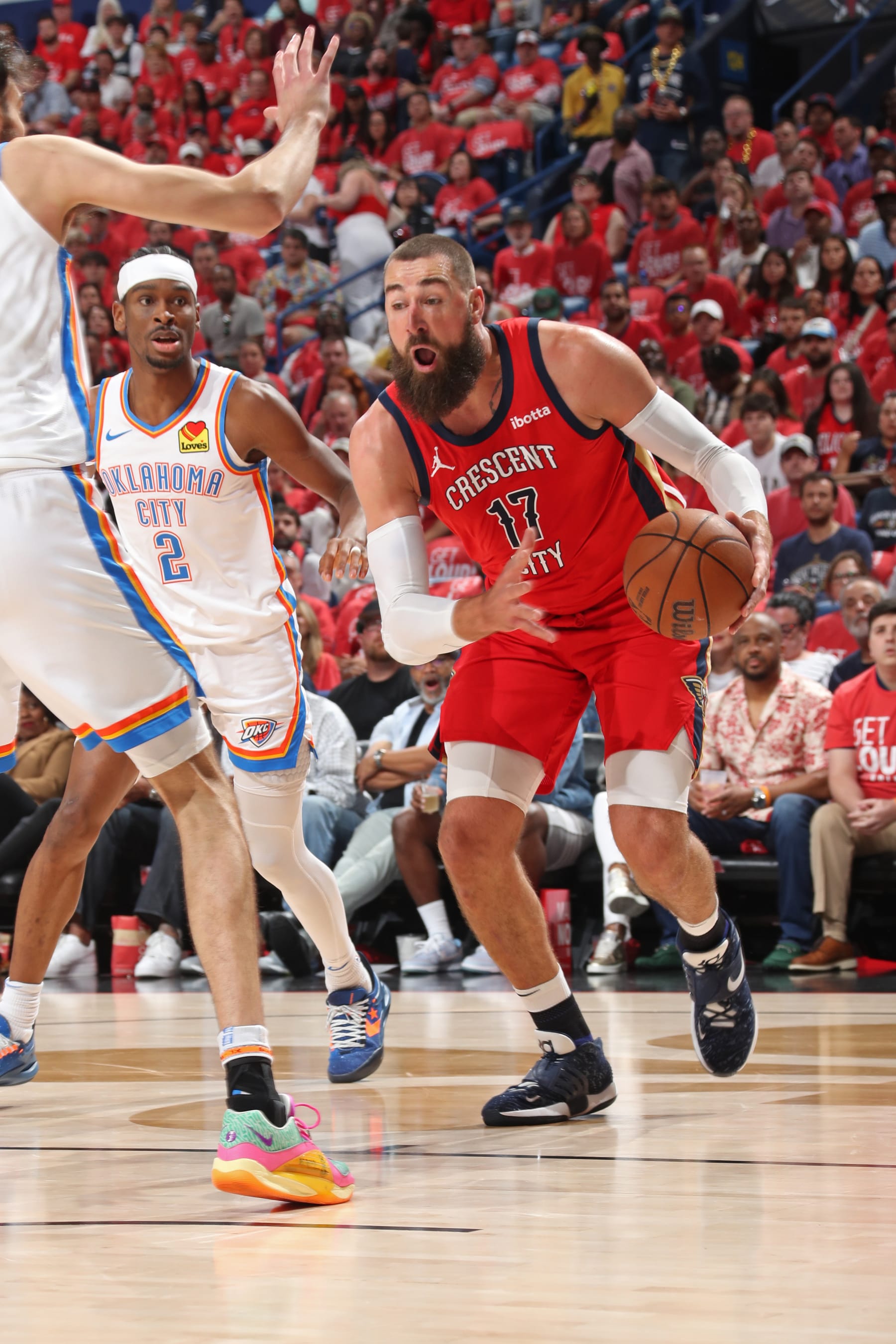 NEW ORLEANS, LA - APRIL 27: Jonas Valanciunas #17 of the New Orleans Pelicans handles the ball during the game against the Oklahoma City Thunder during Round 1 Game 3 of the 2024 NBA Playoffs on April 27, 2024 at the Smoothie King Center in New Orleans, Louisiana. NOTE TO USER: User expressly acknowledges and agrees that, by downloading and or using this Photograph, user is consenting to the terms and conditions of the Getty Images License Agreement. Mandatory Copyright Notice: Copyright 2024 NBAE (Photo by Layne Murdoch Jr./NBAE via Getty Images)