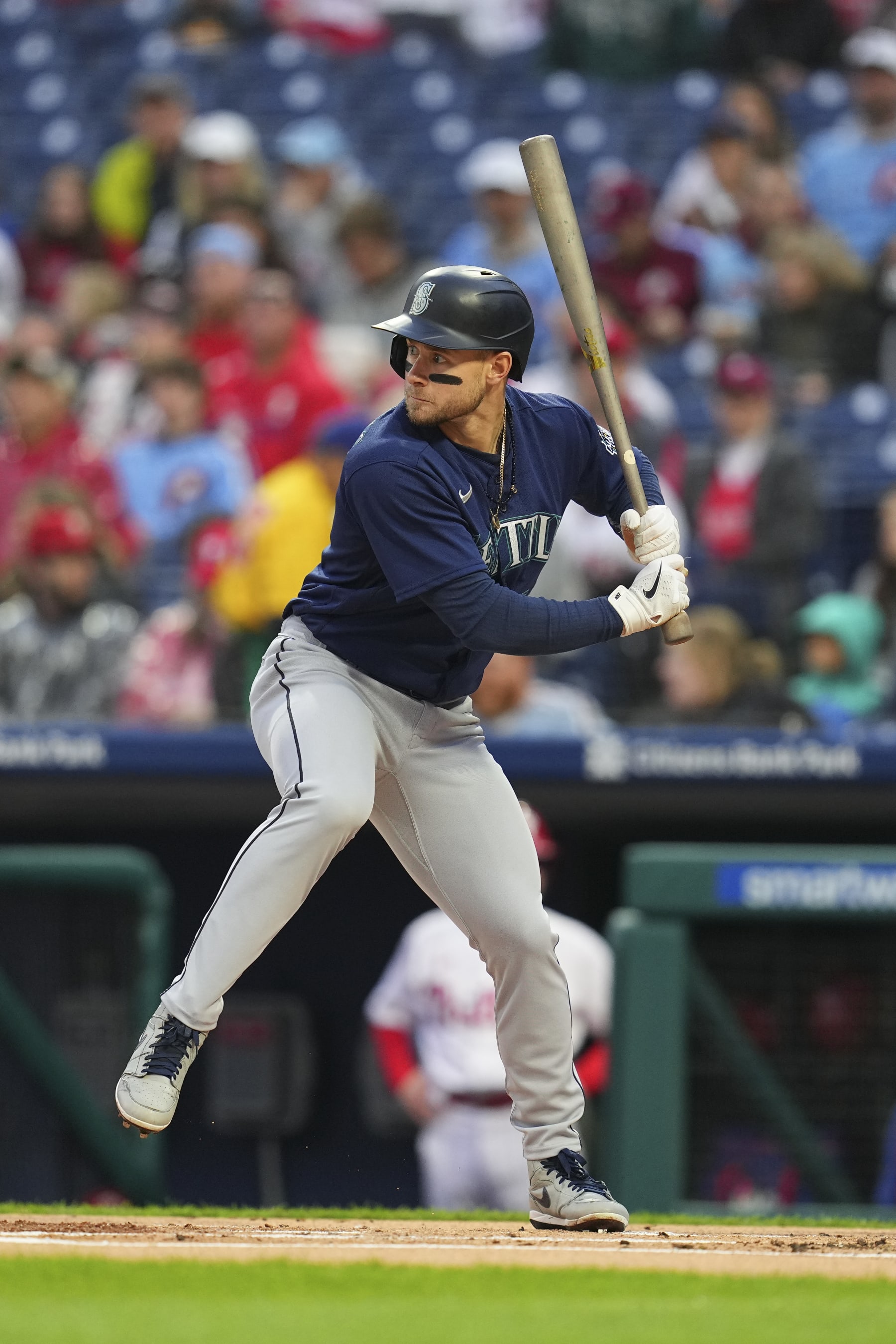 PHILADELPHIA, PA - APRIL 26: Jarred Kelenic #10 of the Seattle Mariners bats against the Philadelphia Phillies at Citizens Bank Park on April 26, 2023 in Philadelphia, Pennsylvania. (Photo by Mitchell Leff/Getty Images)