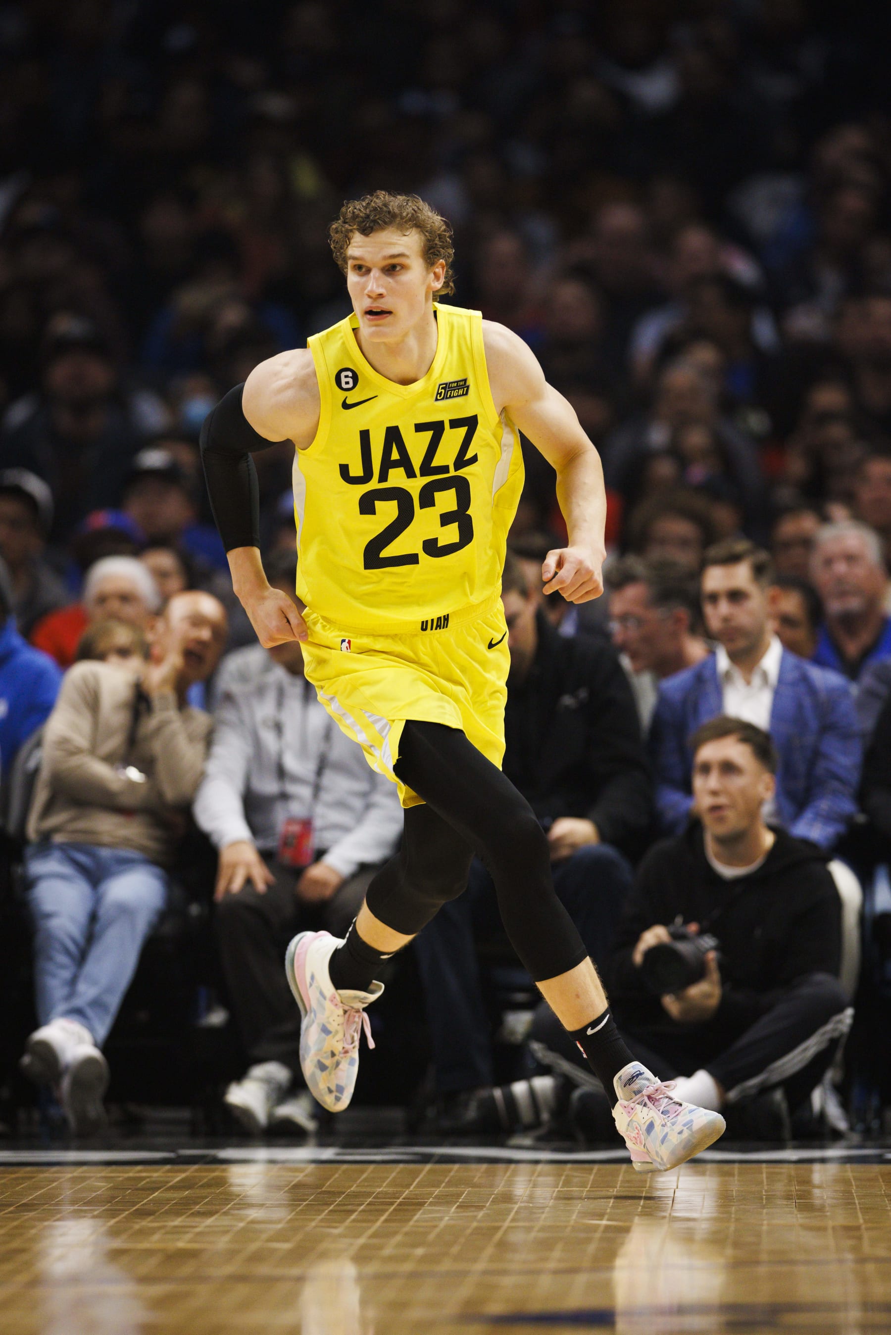 LOS ANGELES, CA - NOVEMBER 21: Utah Jazz forward Lauri Markkanen (23) runs during an NBA basketball game between the Utah Jazz and the LA Clippers on November 21, 2022 at Crypto.com Arena in Los Angeles, CA. (Photo by Ric Tapia/Icon Sportswire via Getty Images)