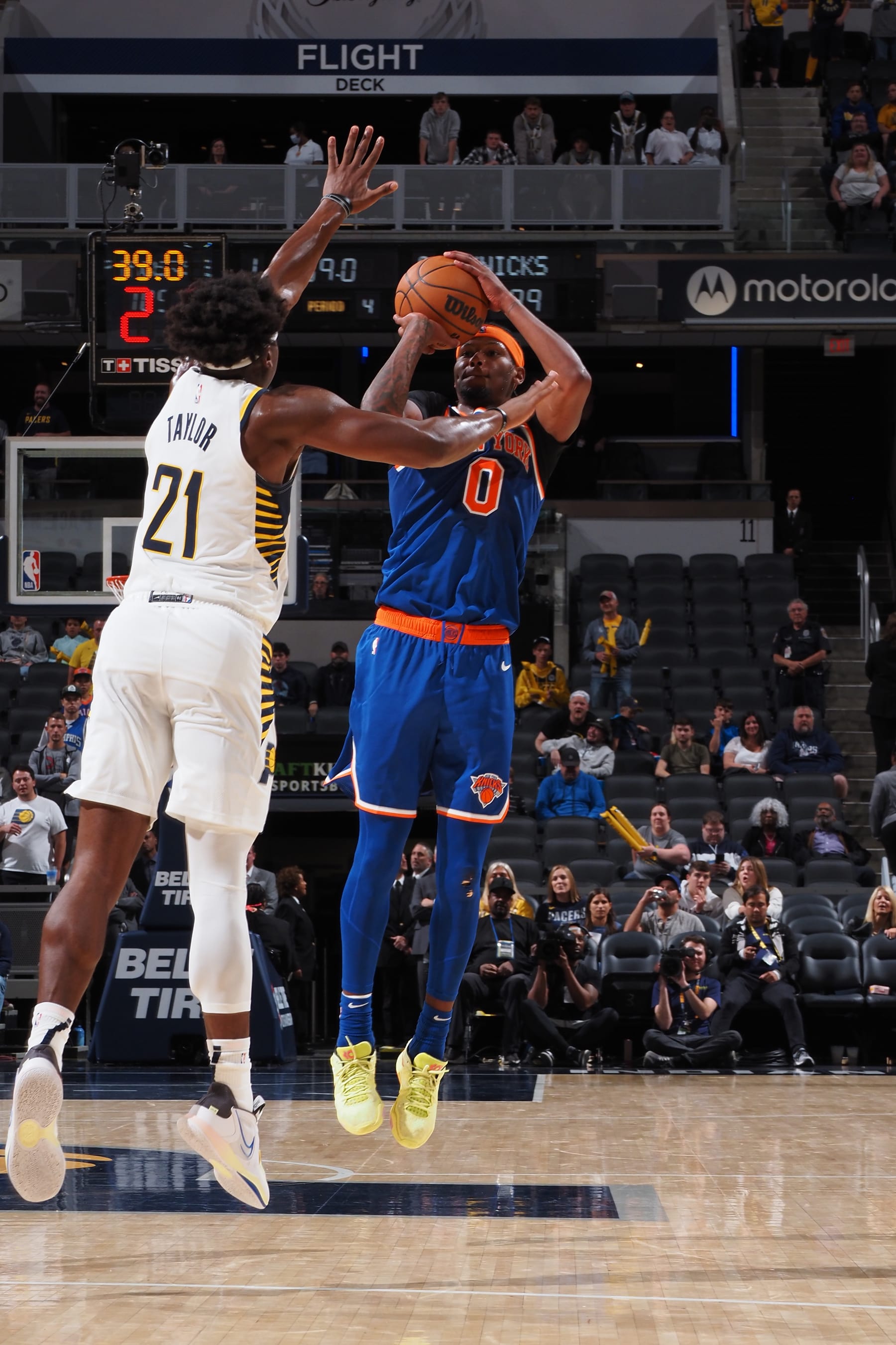 INDIANAPOLIS, IN  - OCTOBER 12: Cam Reddish #0 of the New York Knicks shoots the ball during the game against the Indiana Pacers on May 12, 2022 at Gainsbridge Fieldhouse in Indianapolis, Indiana. NOTE TO USER: User expressly acknowledges and agrees that, by downloading and or using this Photograph, user is consenting to the terms and conditions of the Getty Images License Agreement. Mandatory Copyright Notice: Copyright 2022 NBAE (Photo by Ron Hoskins/NBAE via Getty Images)