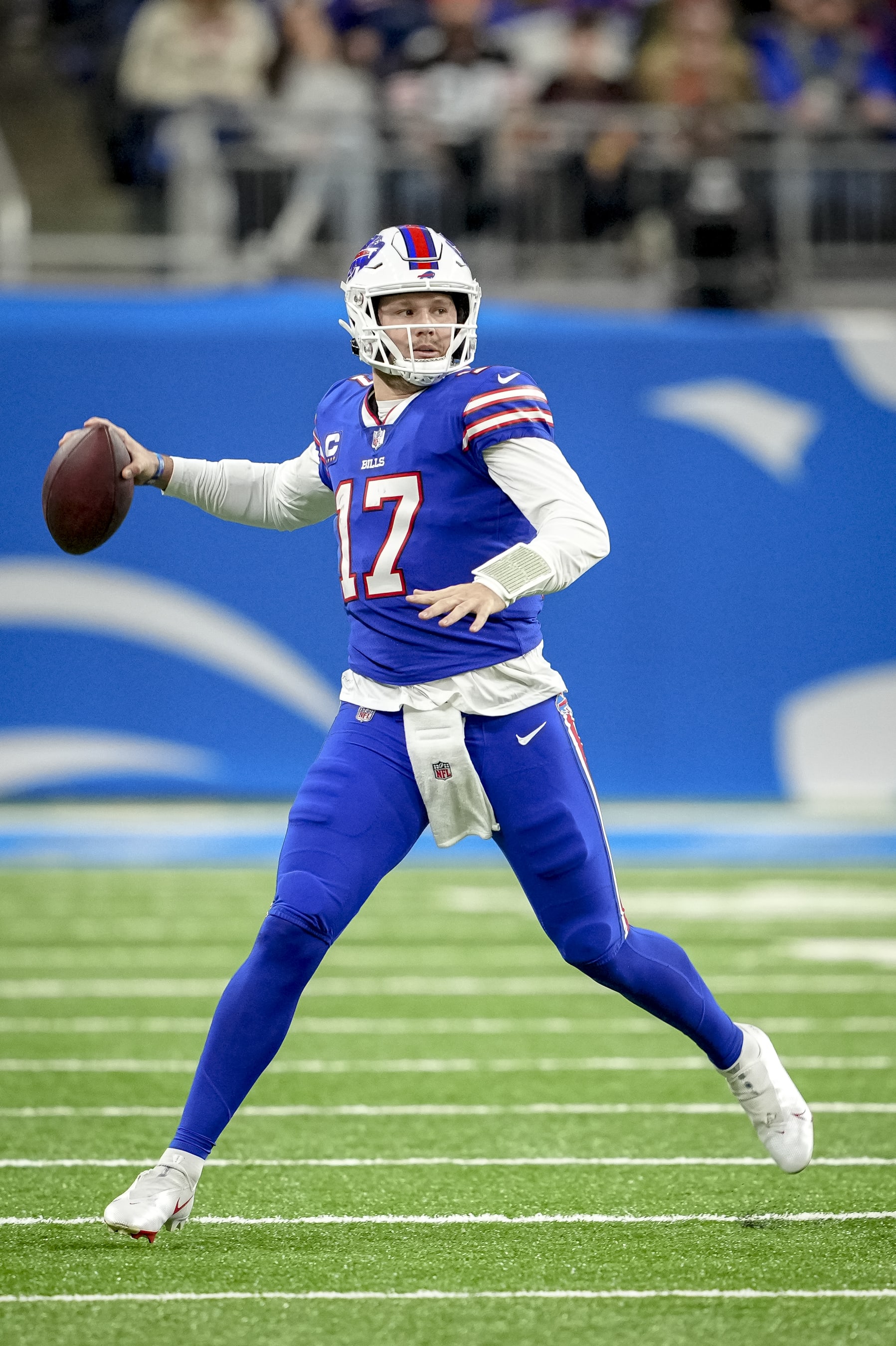 DETROIT, MICHIGAN - NOVEMBER 20: Josh Allen #17 of the Buffalo Bills looks to pass the ball against the Cleveland Browns at Ford Field on November 20, 2022 in Detroit, Michigan. (Photo by Nic Antaya/Getty Images)