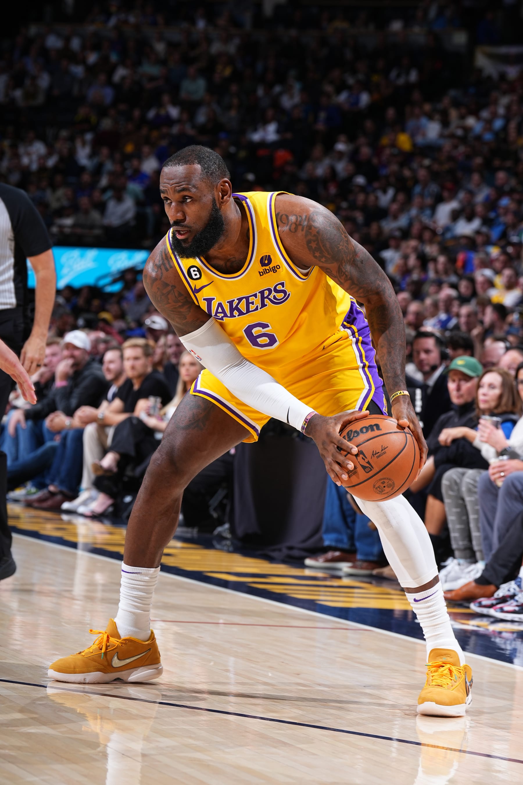 DENVER, CO - OCTOBER 26: LeBron James #6 of the Los Angeles Lakers dribbles the ball during the game against the Denver Nuggets on October 26, 2022 at the Ball Arena in Denver, Colorado. NOTE TO USER: User expressly acknowledges and agrees that, by downloading and/or using this Photograph, user is consenting to the terms and conditions of the Getty Images License Agreement. Mandatory Copyright Notice: Copyright 2022 NBAE (Photo by Garrett Ellwood/NBAE via Getty Images)
