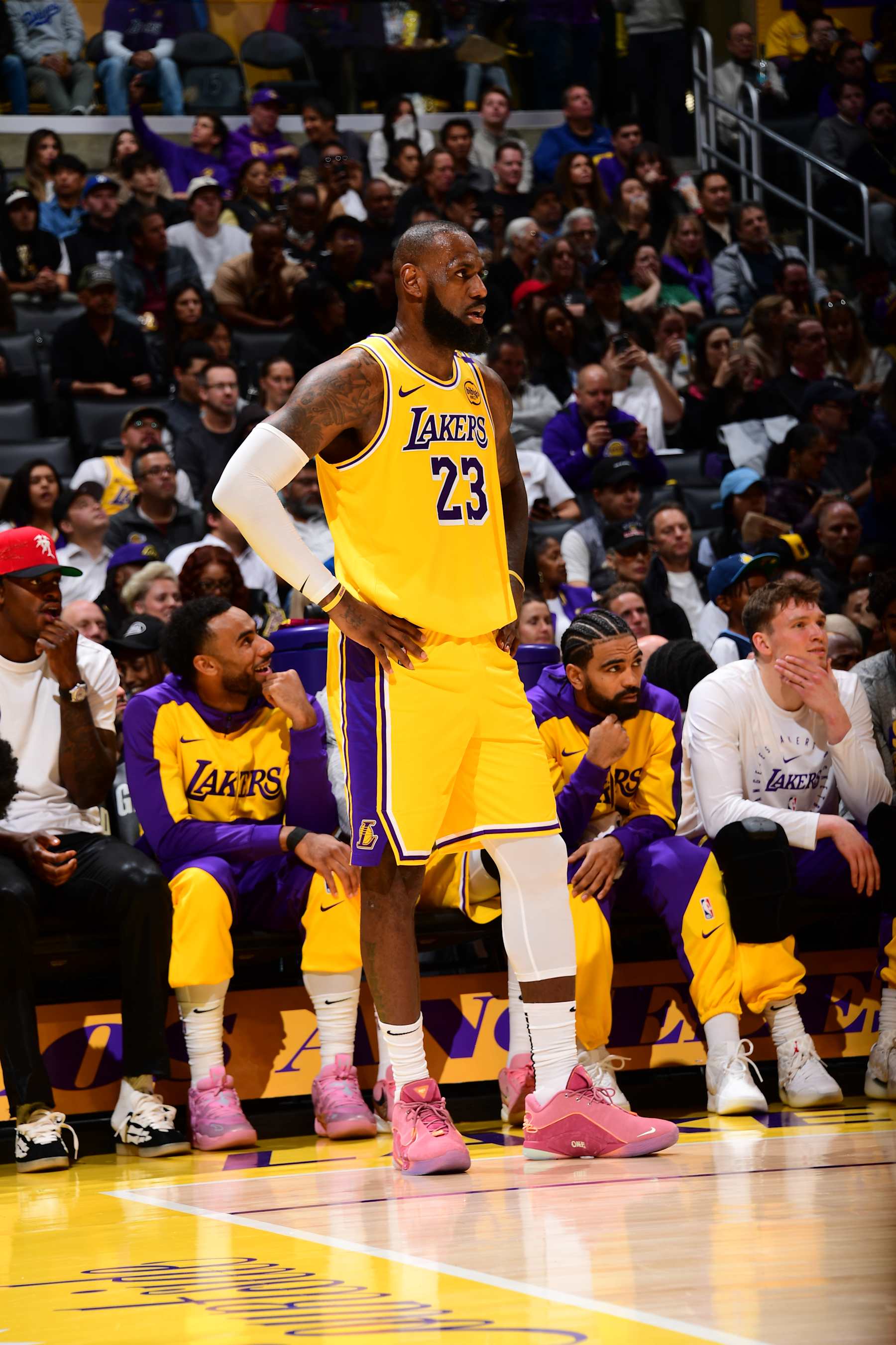 LOS ANGELES, CA - NOVEMBER 13: LeBron James #23 of the Los Angeles Lakers looks on during the game against the Memphis Grizzlies on November 13, 2024 at Crypto.Com Arena in Los Angeles, California. NOTE TO USER: User expressly acknowledges and agrees that, by downloading and/or using this Photograph, user is consenting to the terms and conditions of the Getty Images License Agreement. Mandatory Copyright Notice: Copyright 2024 NBAE (Photo by Adam Pantozzi/NBAE via Getty Images)