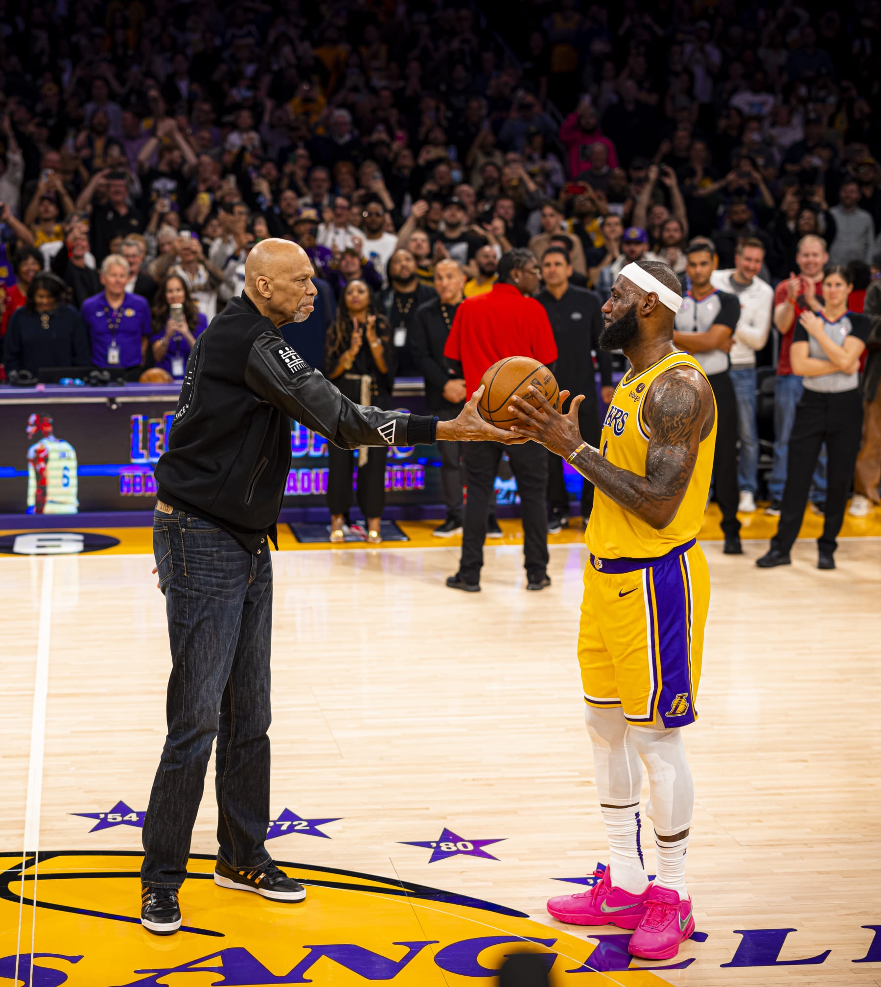 LOS ANGELES, CA - FEBRUARY 7: LeBron James #6 of the Los Angeles Lakers poses for a photo with Kareem Abdul-Jabbar after breaking his all time scoring record of 38,387 points during the game against the Oklahoma City Thunder on February 7, 2023 at Crypto.Com Arena in Los Angeles, California. NOTE TO USER: User expressly acknowledges and agrees that, by downloading and/or using this Photograph, user is consenting to the terms and conditions of the Getty Images License Agreement. Mandatory Copyright Notice: Copyright 2023 NBAE (Photo by Zach Beeker/NBAE via Getty Images)