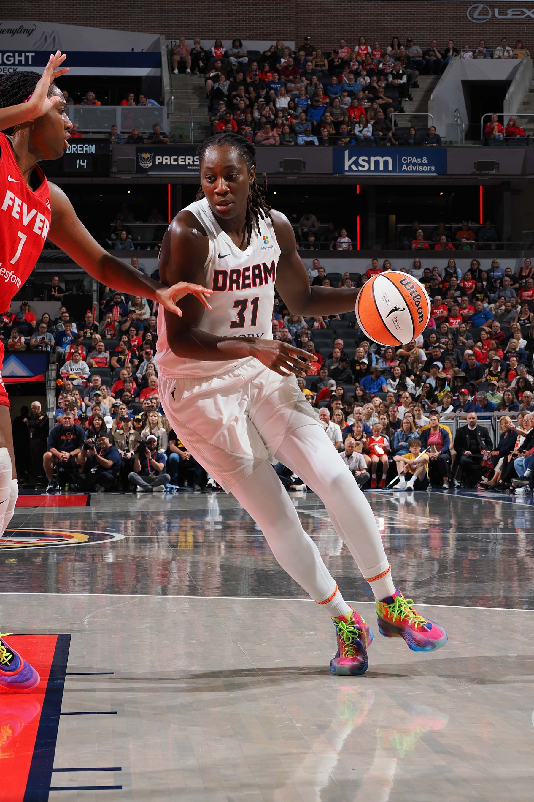 INDIANAPOLIS, IN - SEPTEMBER 8: Tina Charles #31 of the Atlanta Dream handles the ball during the game against the Indiana Fever on September 8, 2024 at Gainbridge Fieldhouse in Indianapolis, Indiana. NOTE TO USER: User expressly acknowledges and agrees that, by downloading and or using this Photograph, user is consenting to the terms and conditions of the Getty Images License Agreement. Mandatory Copyright Notice: Copyright 2024 NBAE (Photo by Ron Hoskins/NBAE via Getty Images)
